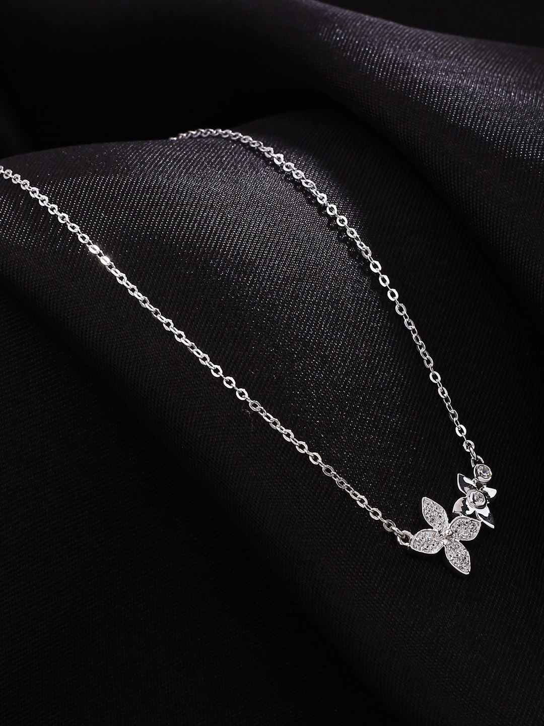 

VIRAASI 925 Sterling Silver & Silver Plated Floral Necklace