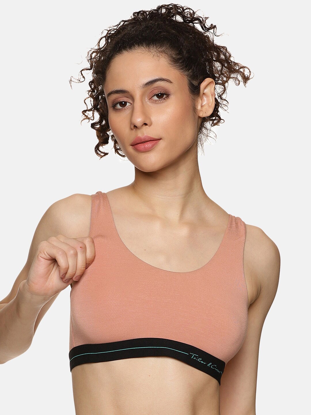 

Tailor & Circus Non Padded Sports Bra Anti-Bacterial, Nude