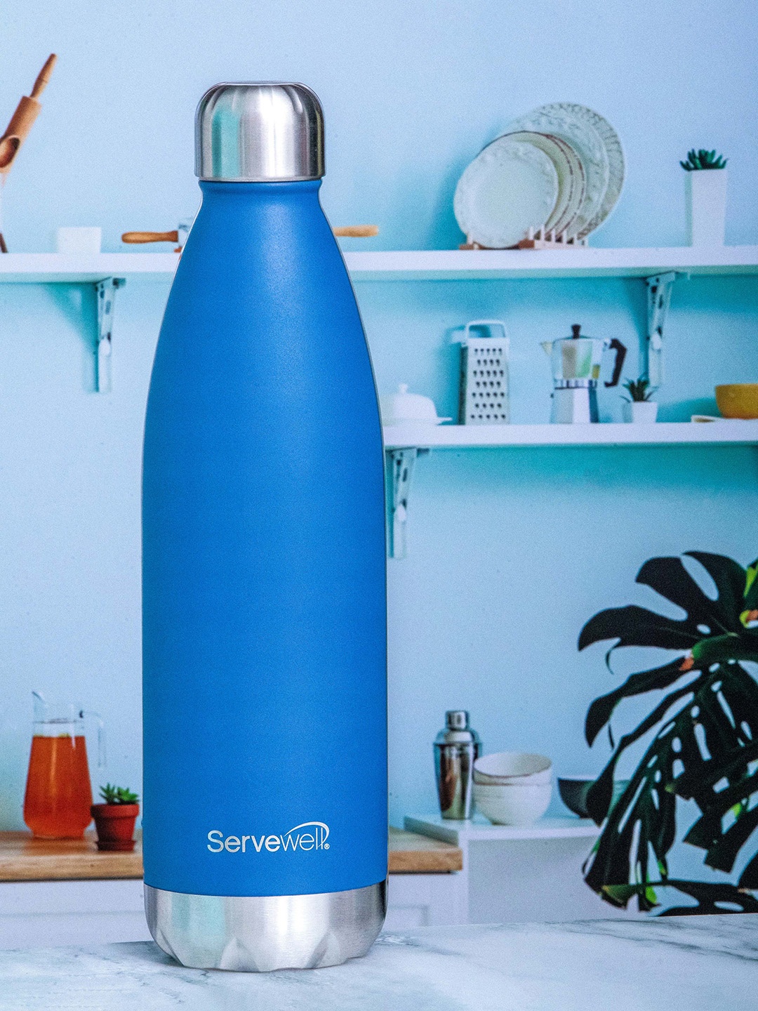 

Servewell Bali Imperial Blue SS Stainless Steel Single Wall Water Bottle 1 L