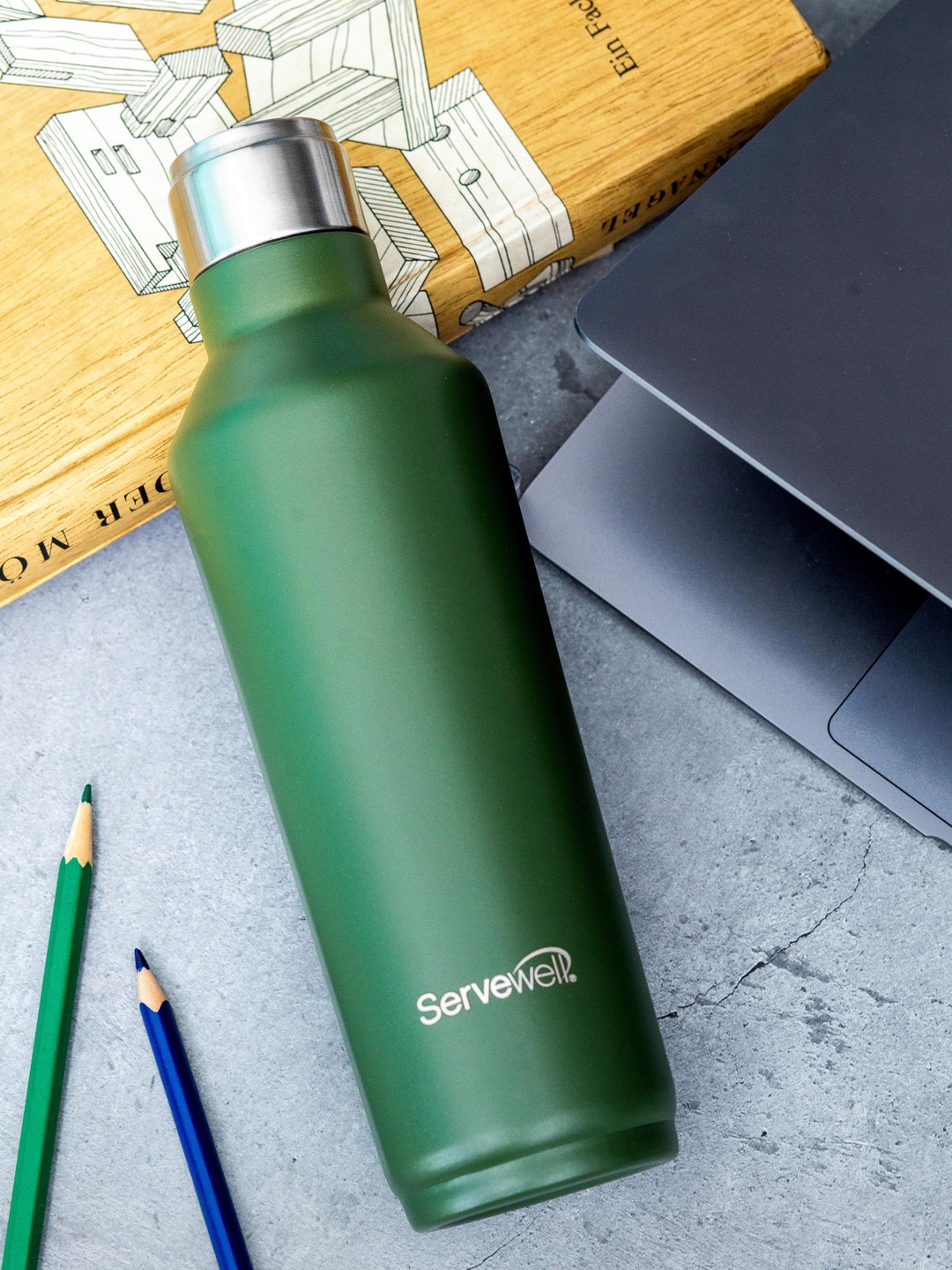 

Servewell Alaska Military Green SS Single Wall Stainless Steel Water Bottle- 820 ml