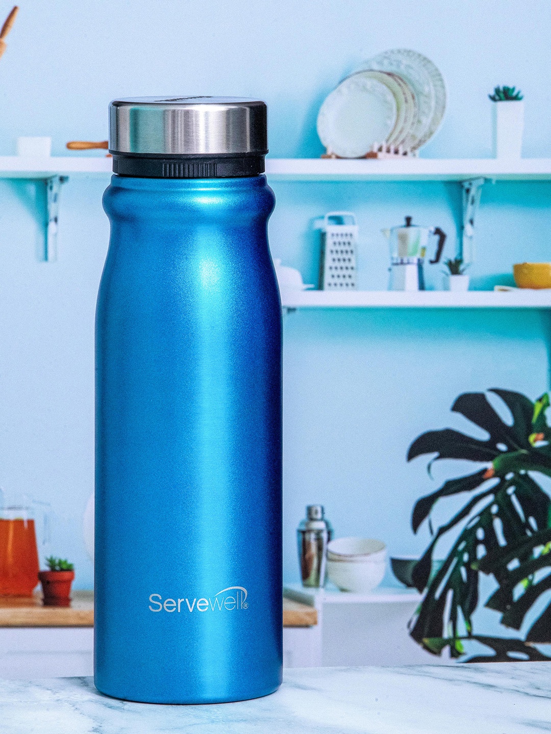 

Servewell Hudson Blue Stainless Steel Single Wall Fridge Water Bottle - 1.1 L
