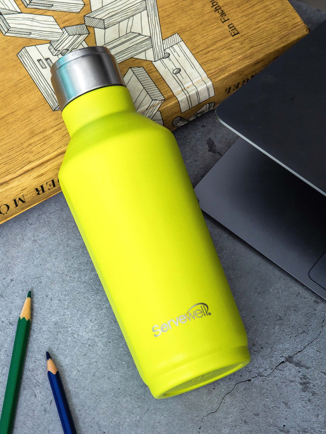 

Servewell Alaska - SS Lime Green Single Wall Water Bottle 675 ml