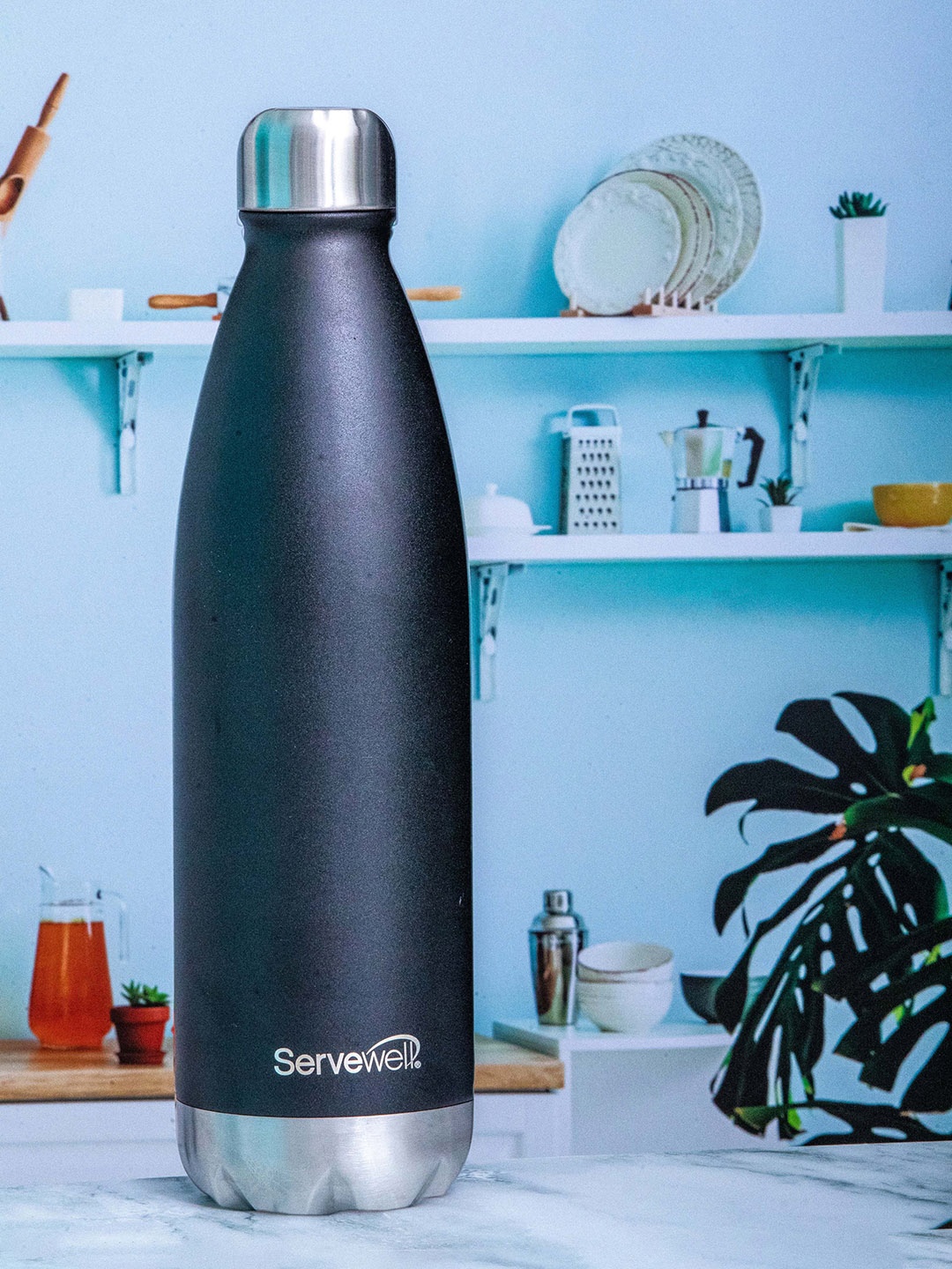 

Servewell Bali Black SS Stainless Steel Water Bottle 1 L