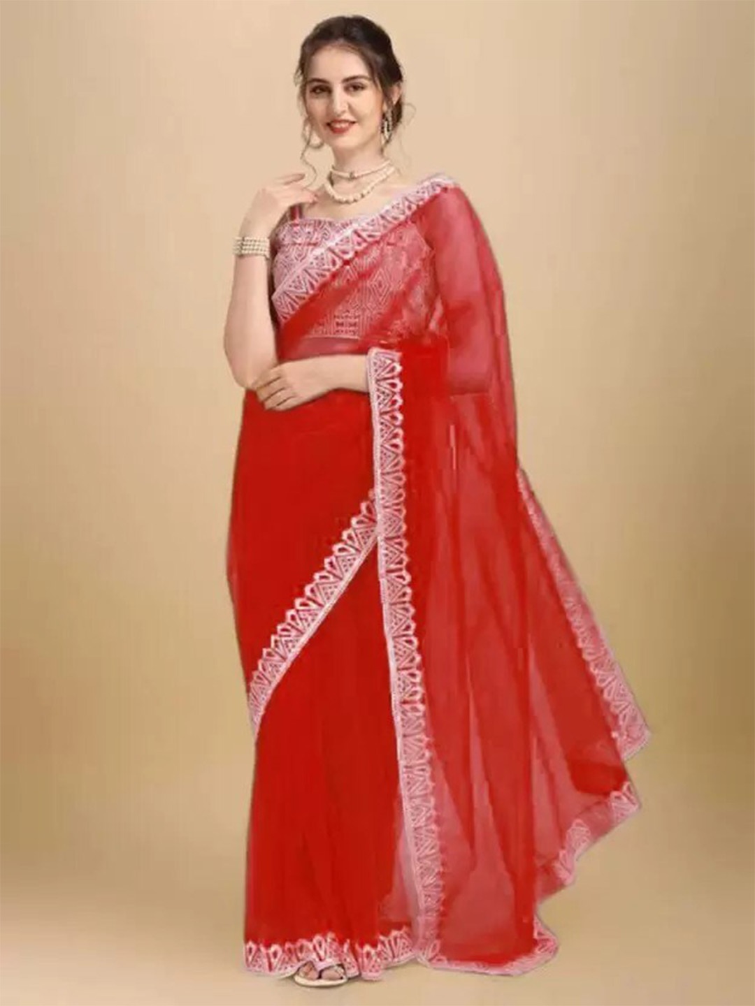 

VILLAGIUS Embroidered Net Saree, Red