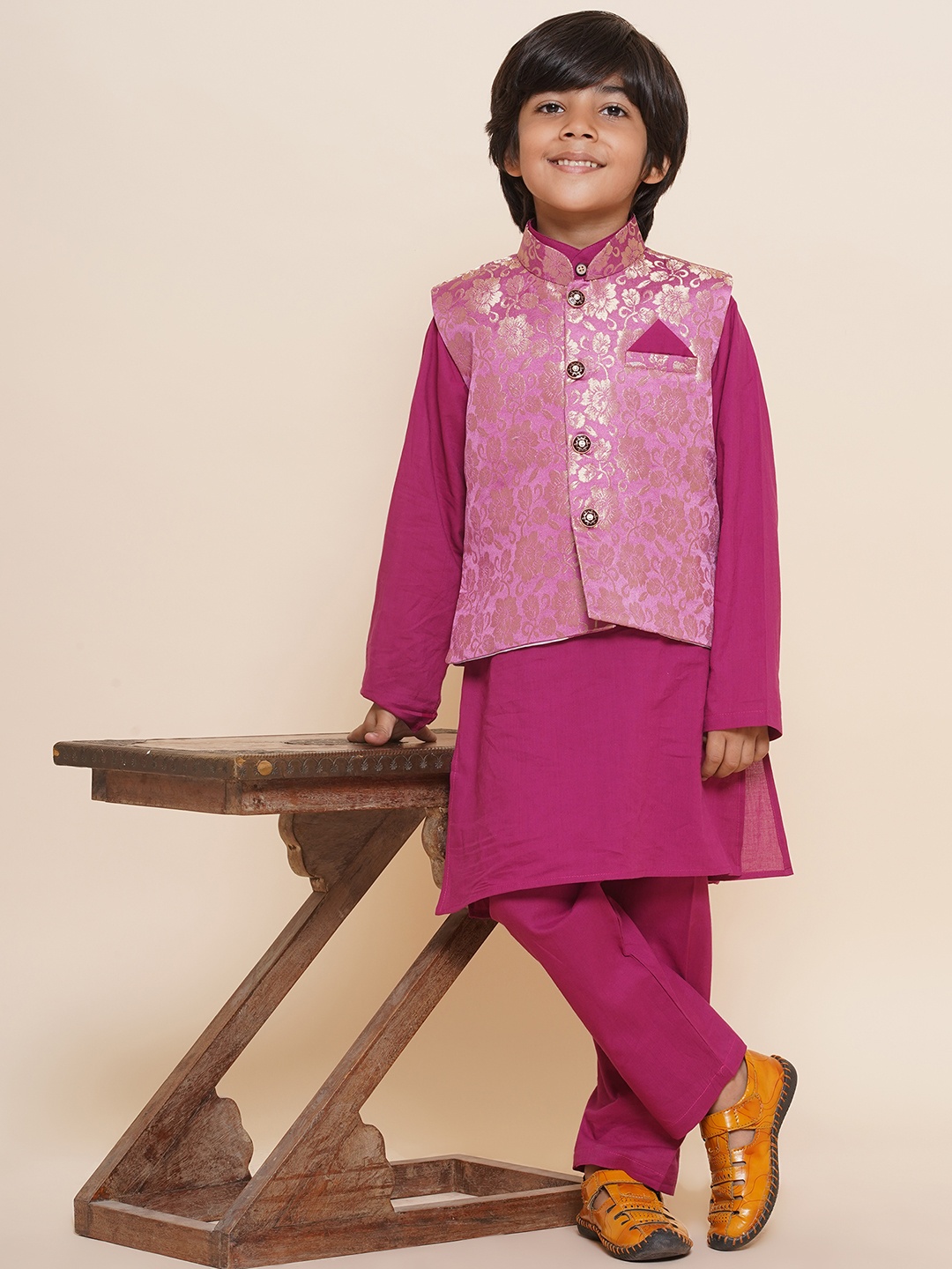 

Aj DEZInES Boys Mandarin Collar Kurta With Pyjamas & Waistcoat, Pink