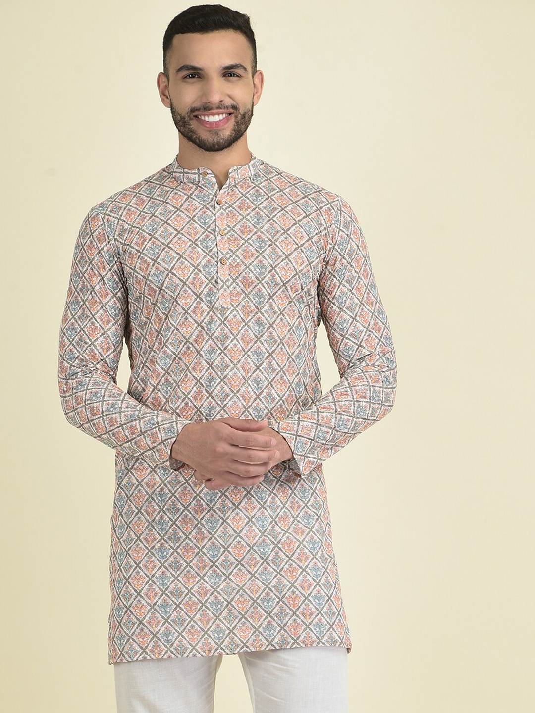

DEYANN Band Collar Ethnic Motifs Printed Straight Georgette Kurta, Cream