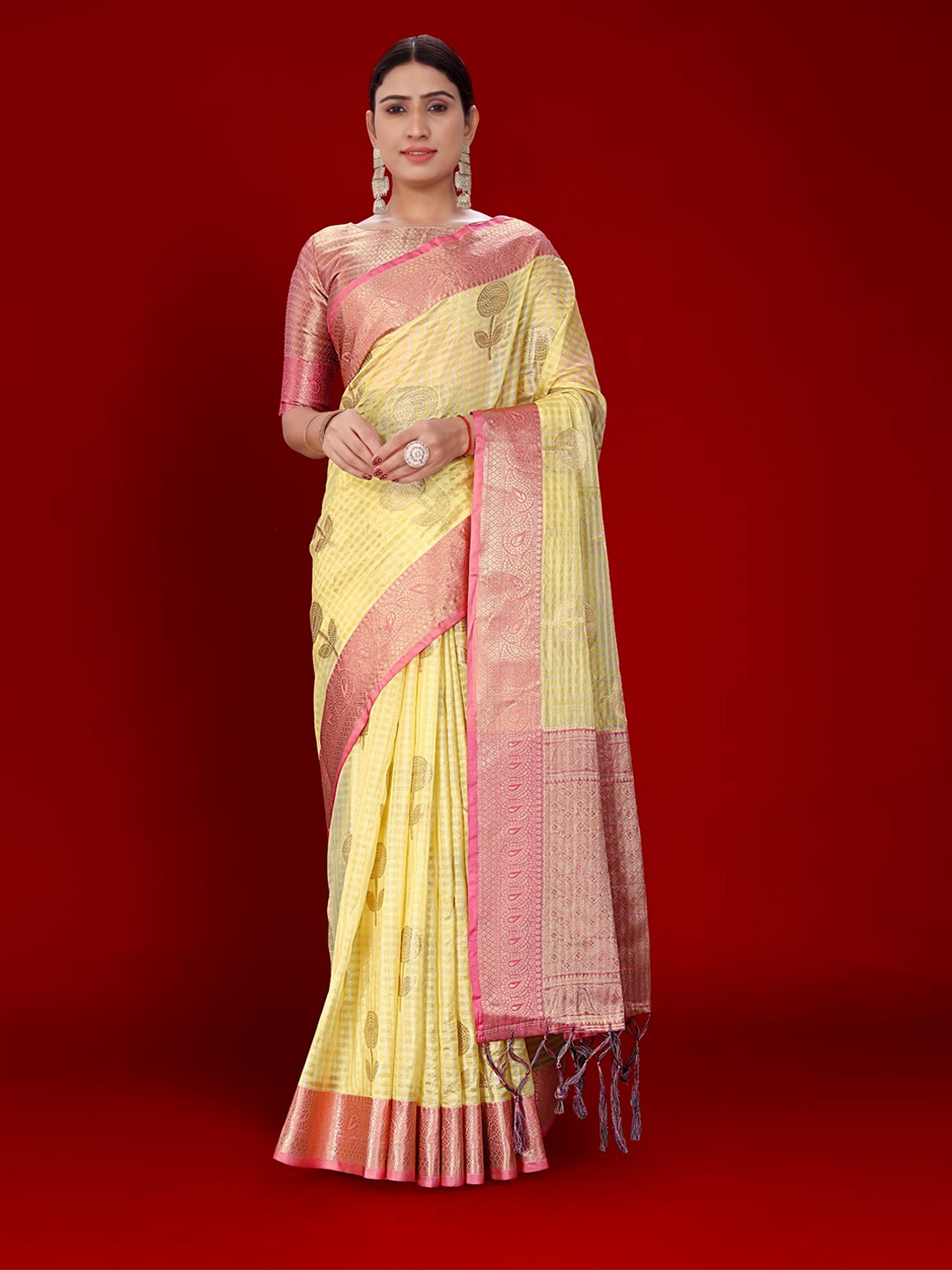 

Mitera Ethnic Motifs Woven Design Zari Organza Banarasi Saree, Yellow