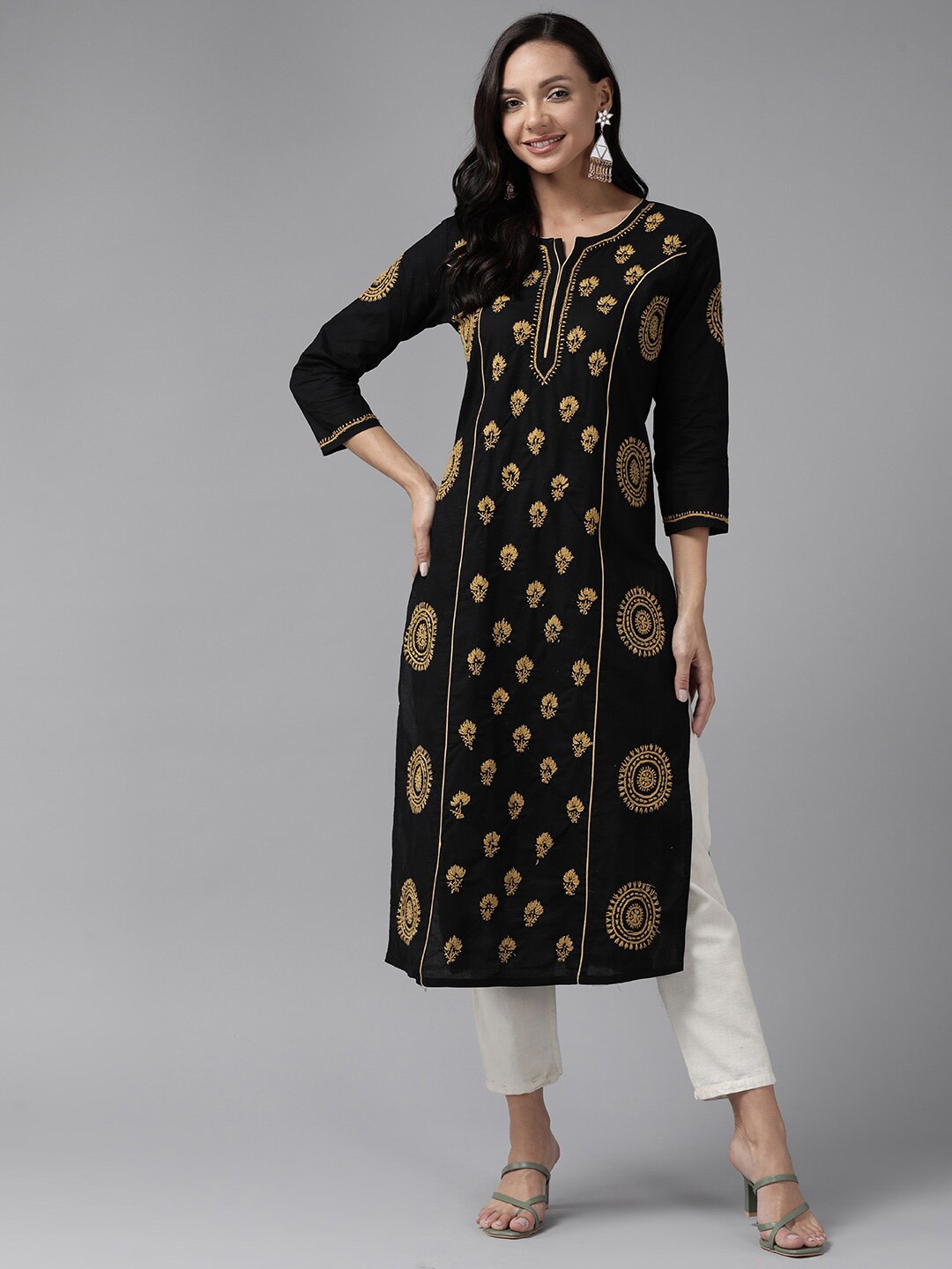 

ADA Ethnic Motifs Embroidered Chikankari Pure Cotton Straight Kurta, Black