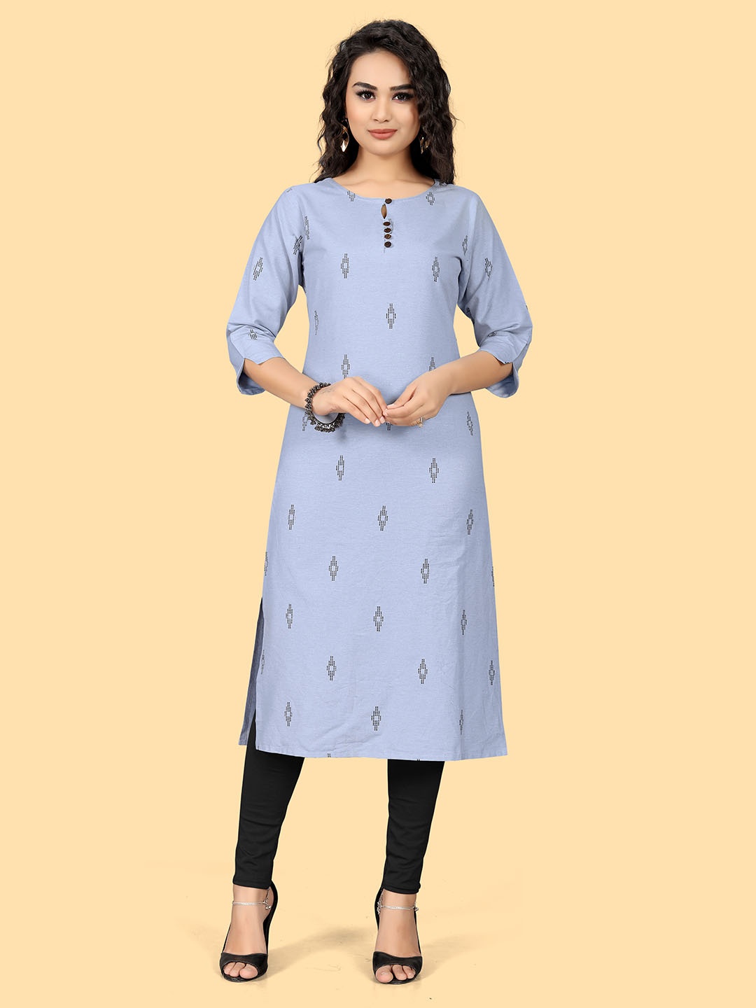 

Indian Women Geometric Printed Keyhole Neck Pure Cotton Kurta, Blue