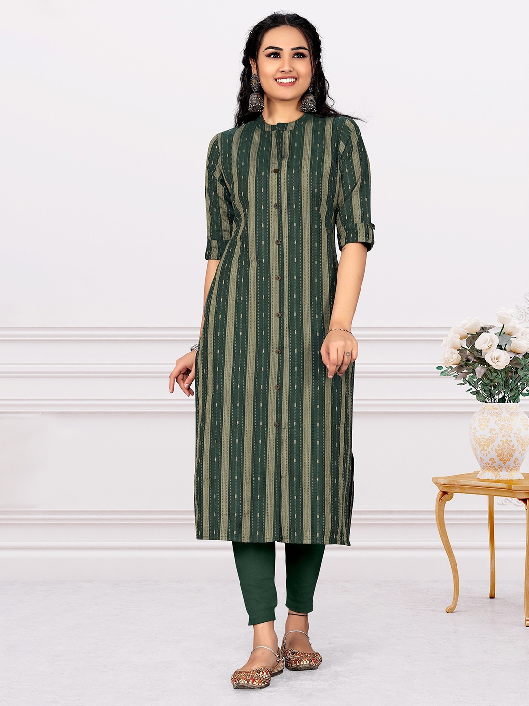 

Indian Women Striped Pure Cotton Straight Kurta, Green