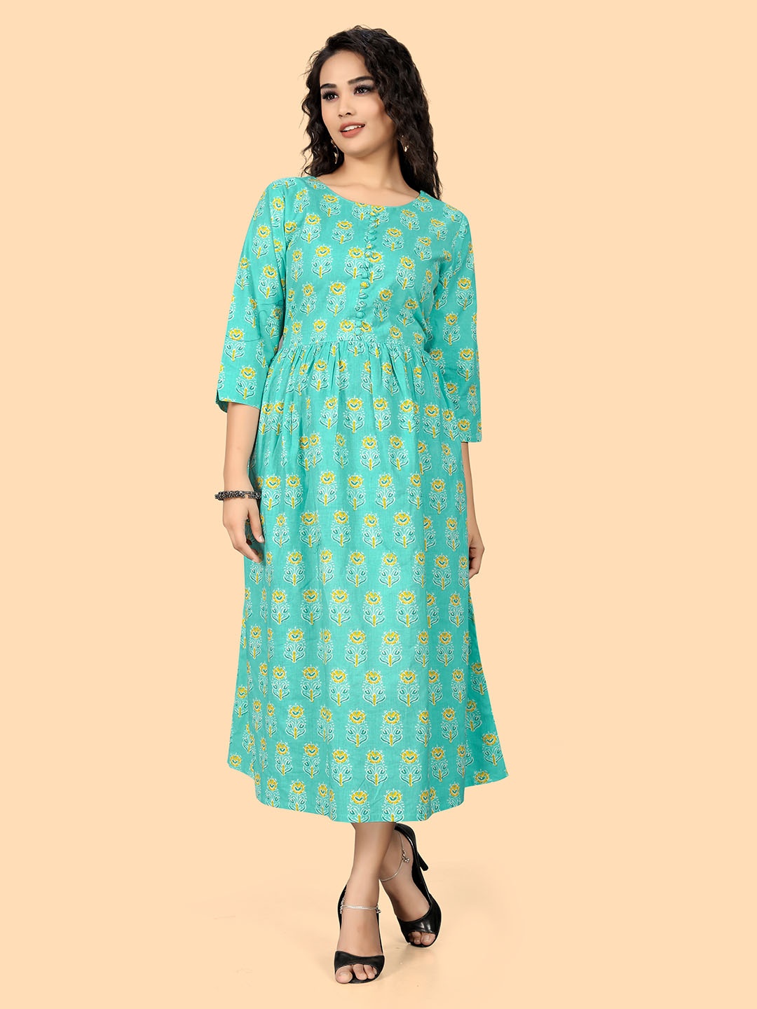 

Indian Women Floral Printed Pure Cotton Fit & Flare Midi Ethnic Dress, Green