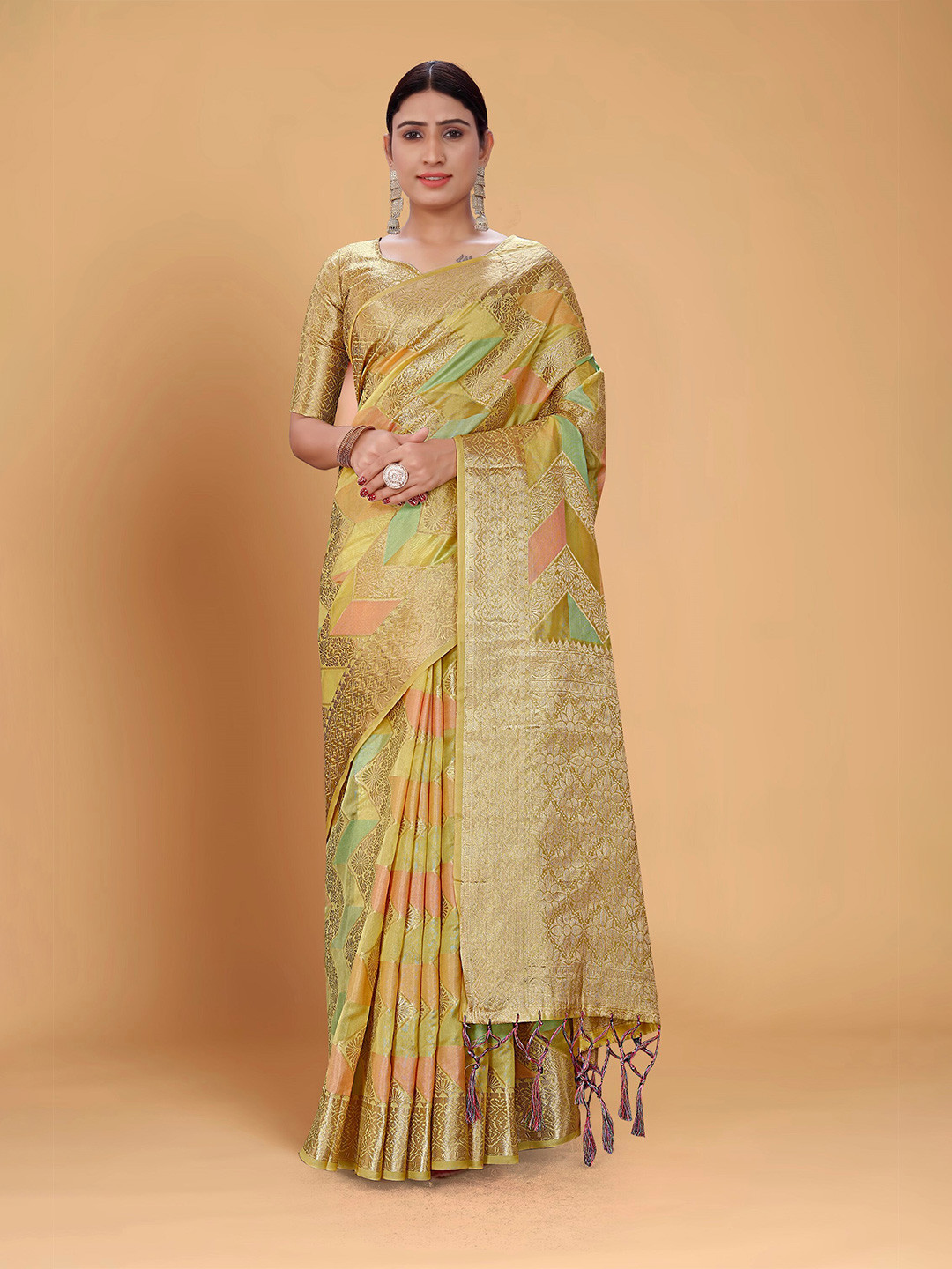 

Mitera Yellow & Gold-Toned Floral Woven Design Zari Organza Banarasi Saree