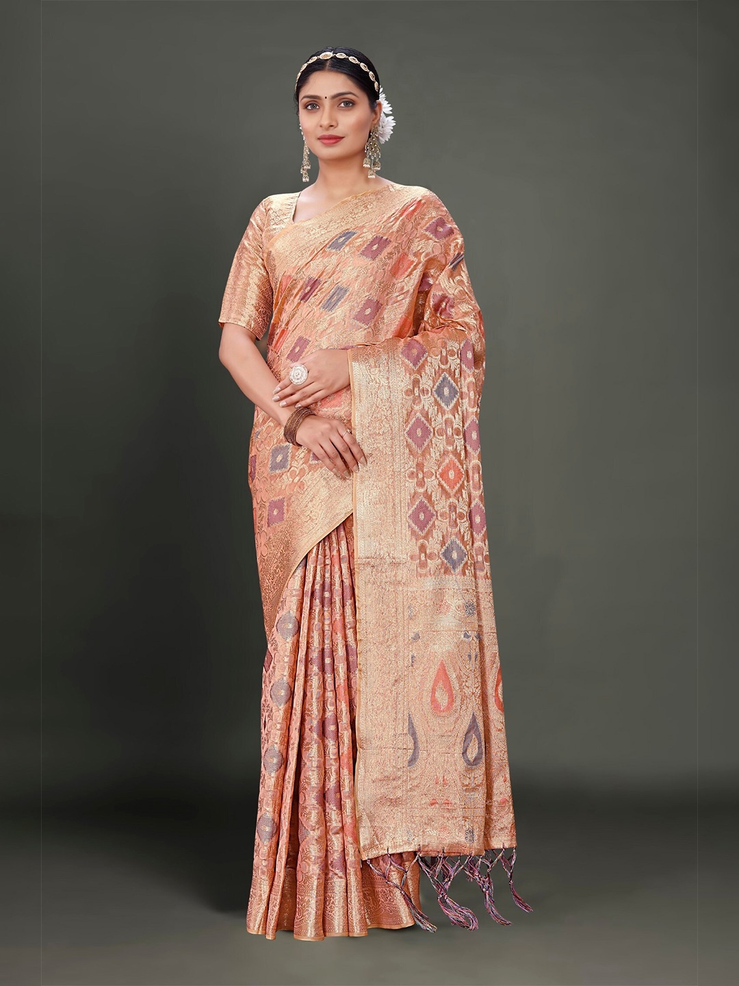 

Mitera Ethnic Motifs Woven Design Zari Organza Banarasi Saree, Peach