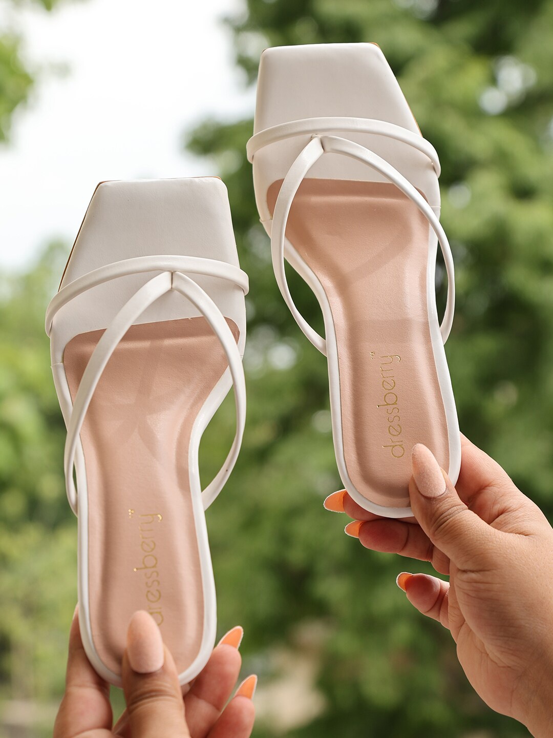 

DressBerry White Square Toe Kitten Heels