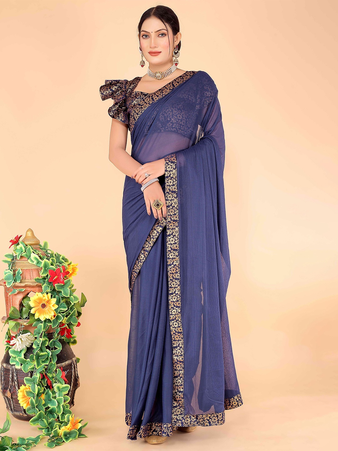 

SAADHVI Woven Design Zari Saree, Navy blue