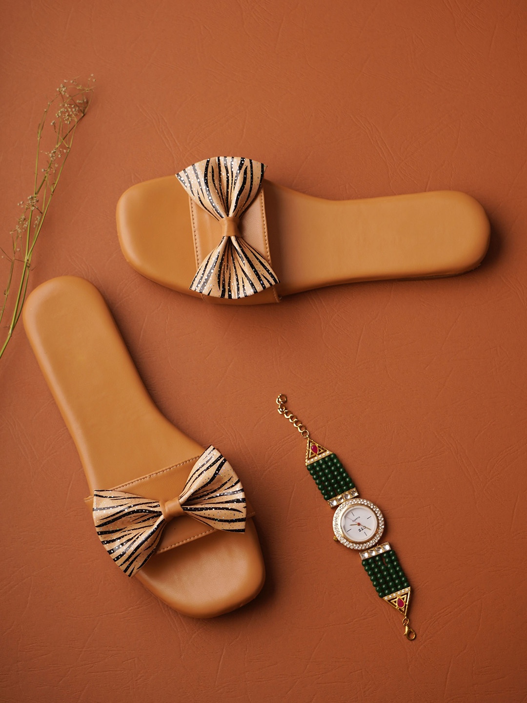 

Try Me Open Toe Flats with Bows, Beige