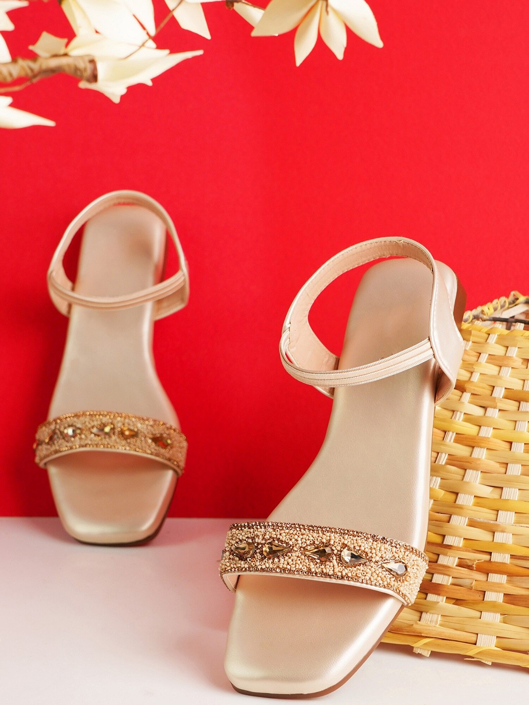 

Try Me Embellished Open Toe Flats, Cream