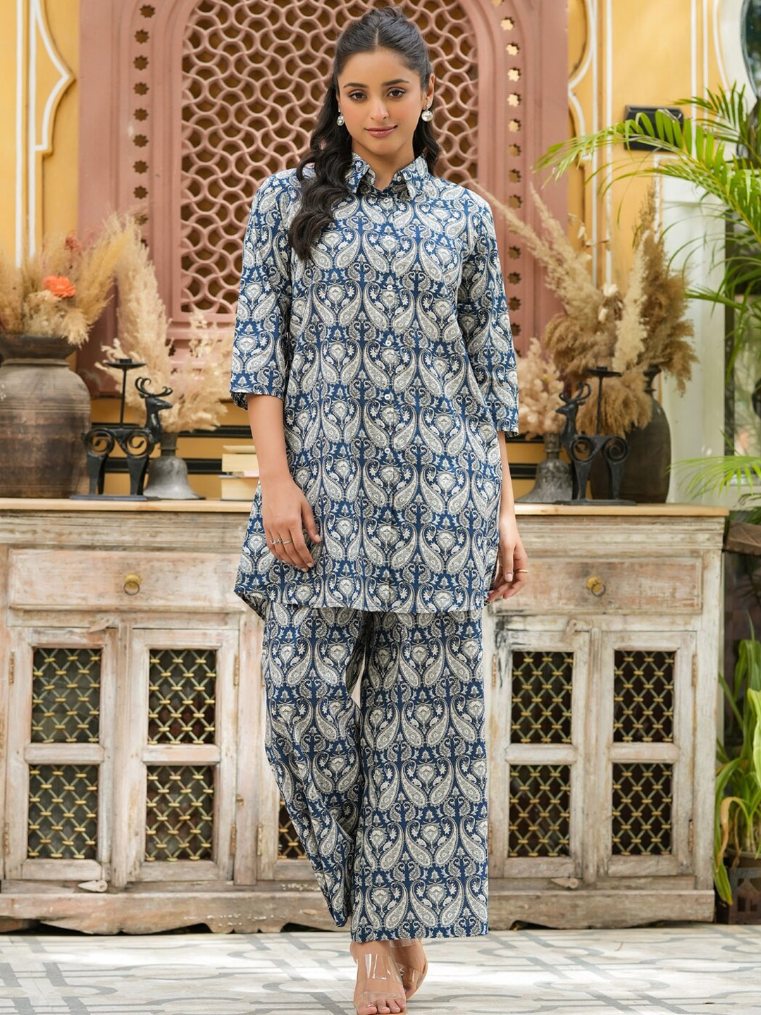 

SANSKRUTIHOMES Paisley Printed Longline Shirt & Palazzo Co-ords, Navy blue