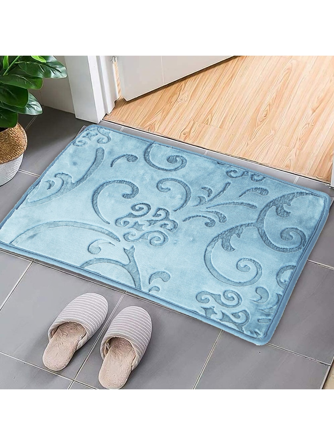 

CURIOUS LIFESTYLE Blue Ethnic Motifs 1321 GSM Cotton Rug Shoes Scraper Anti Slip Doormat