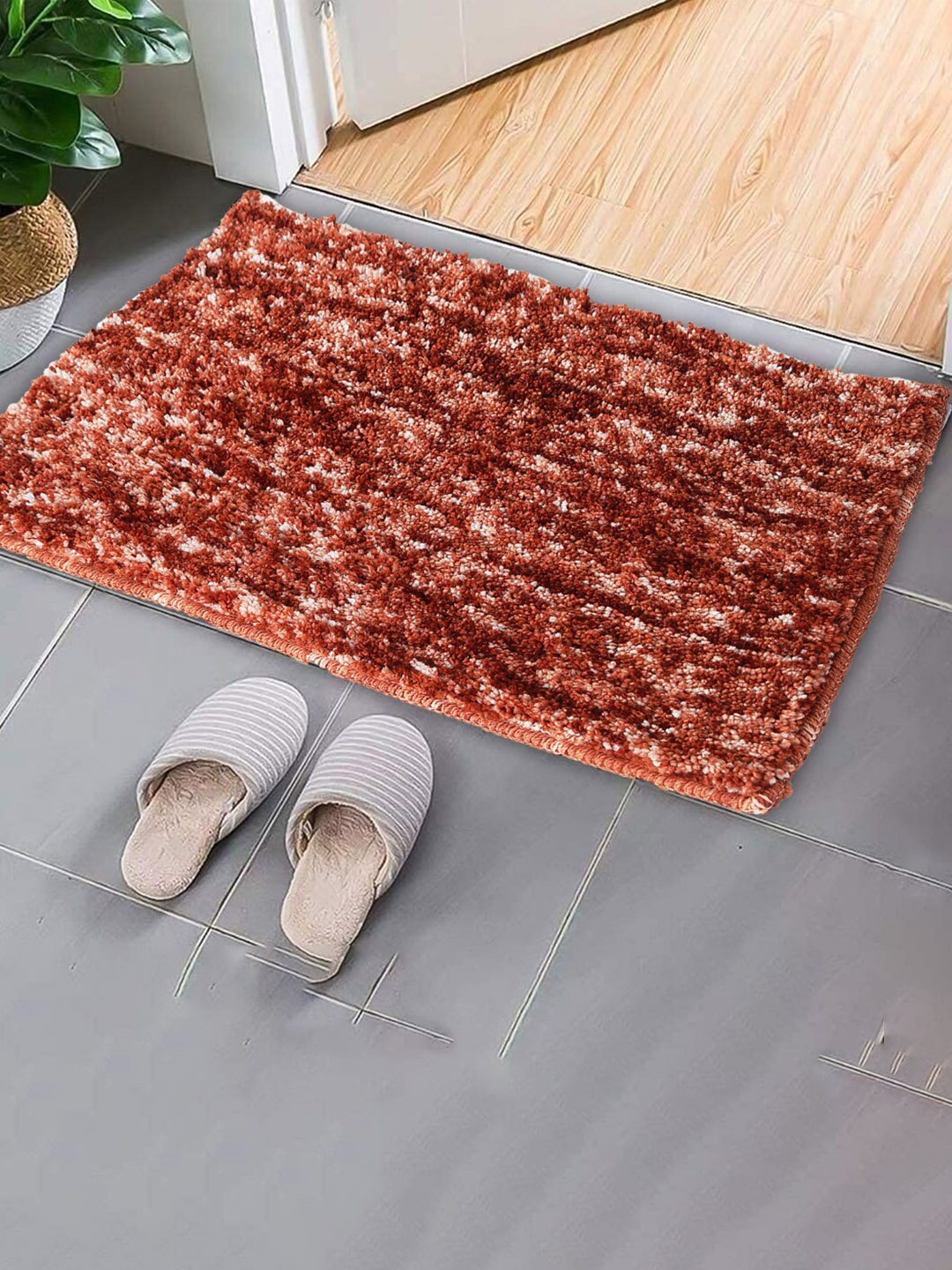 

CURIOUS LIFESTYLE Maroon Anti Slip Doormat