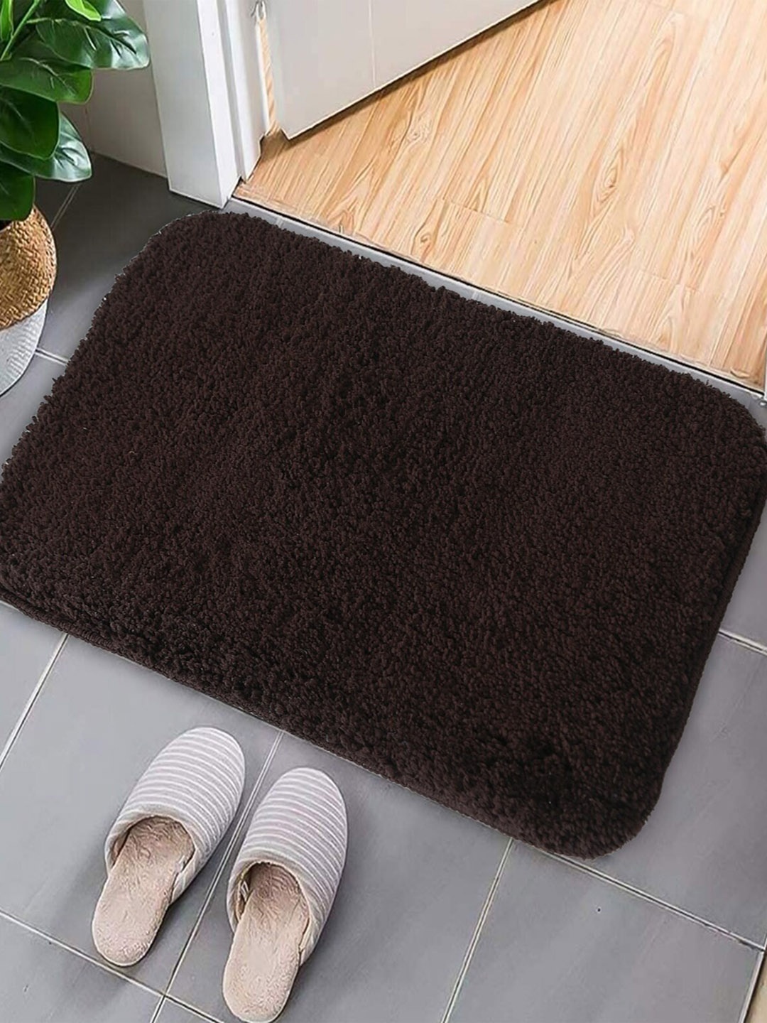 

CURIOUS LIFESTYLE Brown Textured Cotton Anti-Slip Doormat