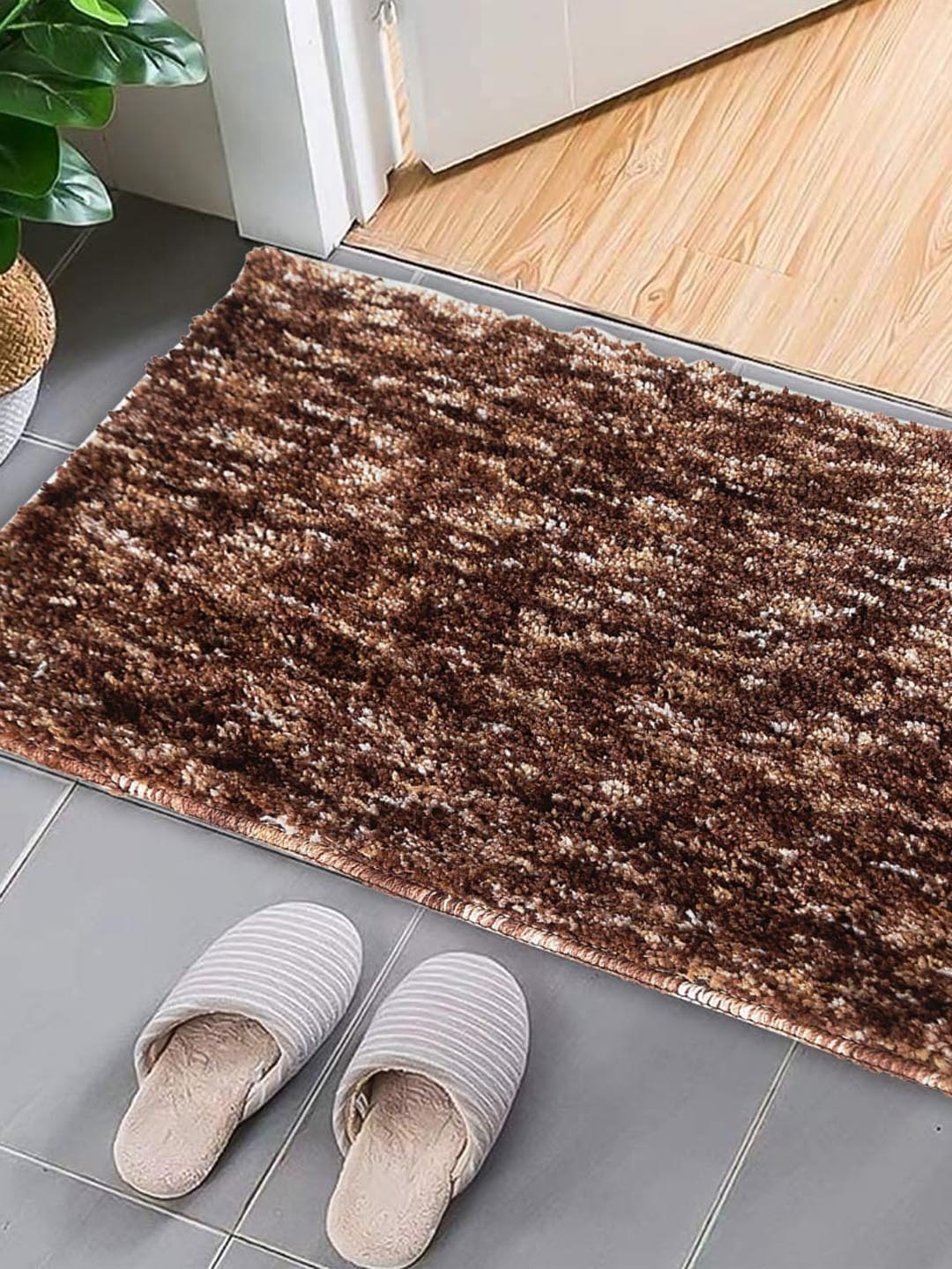 

CURIOUS LIFESTYLE Coffee Brown & White Textured Anti-Slip Doormat