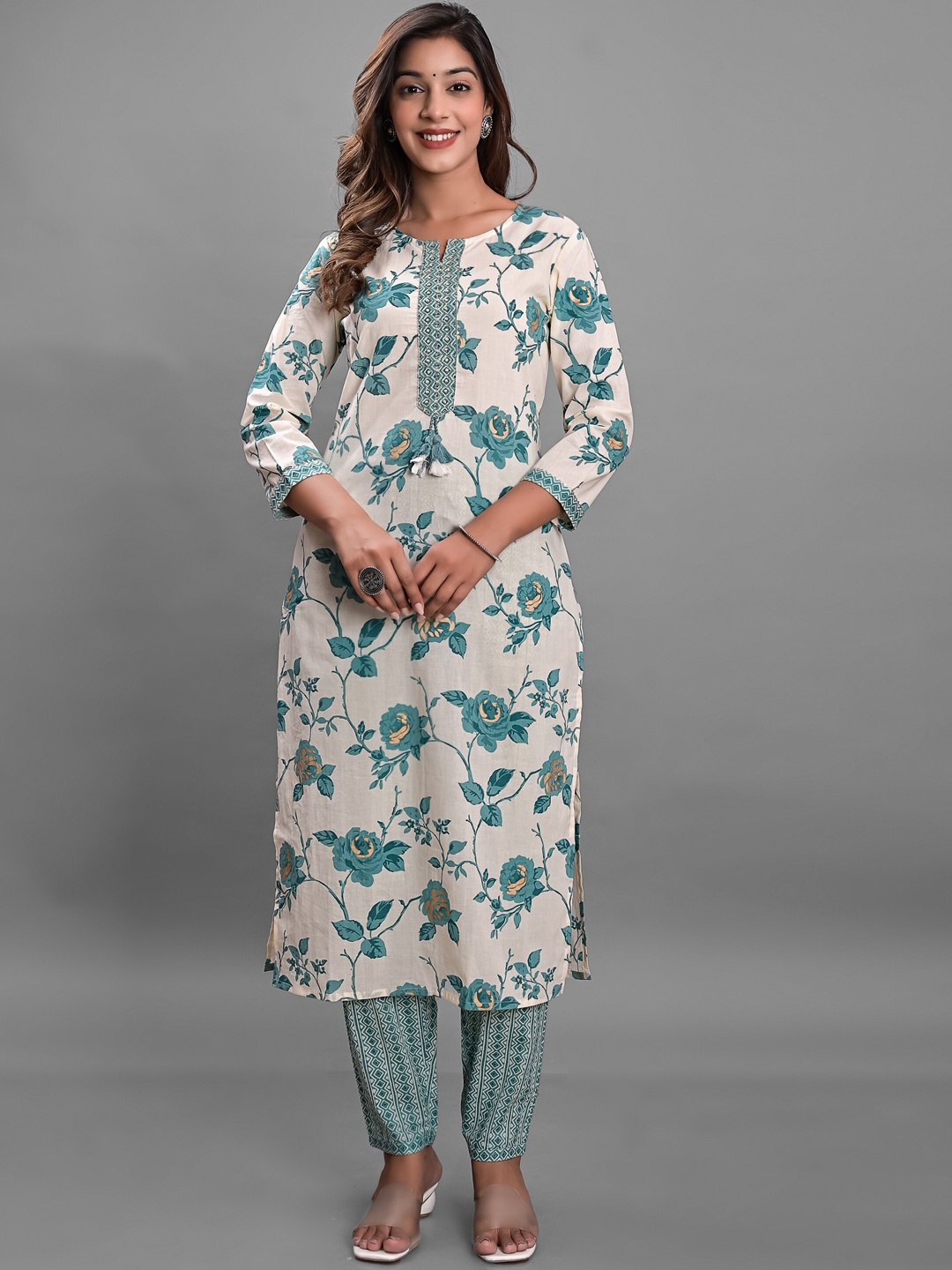 

KASHEEDA Floral Printed Beads and Stones Pure Cotton Kurta with Harem Pants & Dupatta, Blue