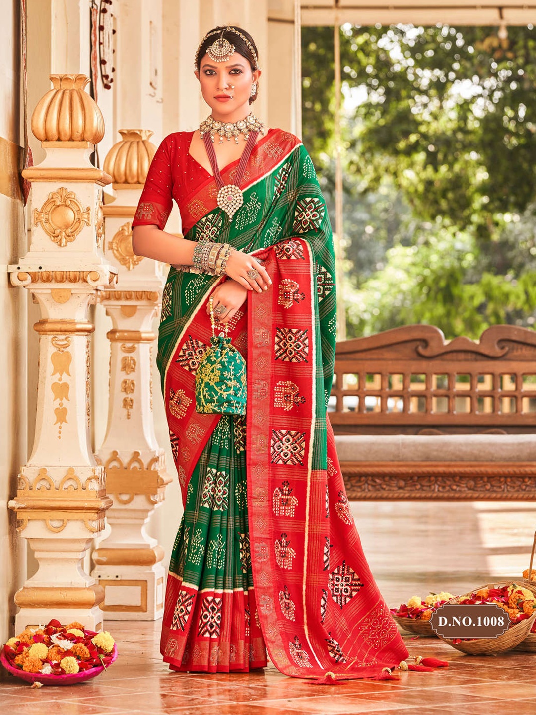

Mitera Ethnic Motifs Printed Silk Cotton Saree, Teal