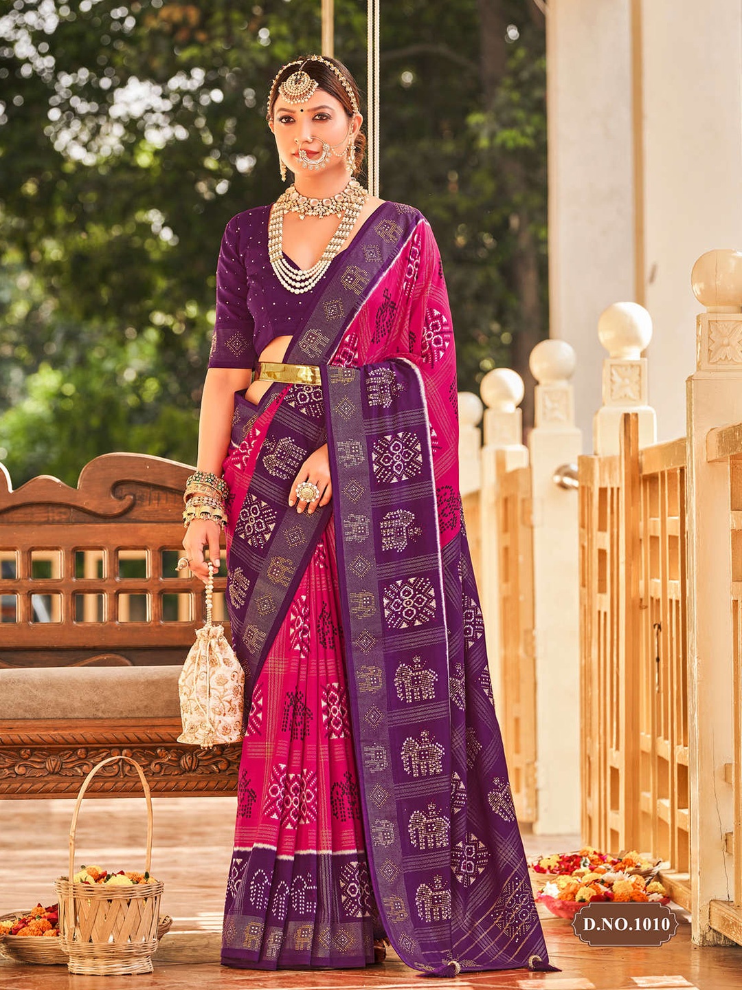 

Mitera Ethnic Motif Printed Silk Cotton Saree, Purple