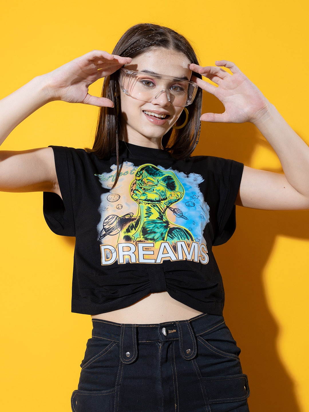 

Stylecast X Hersheinbox Black Graphic Printed Pure Cotton Crop Top