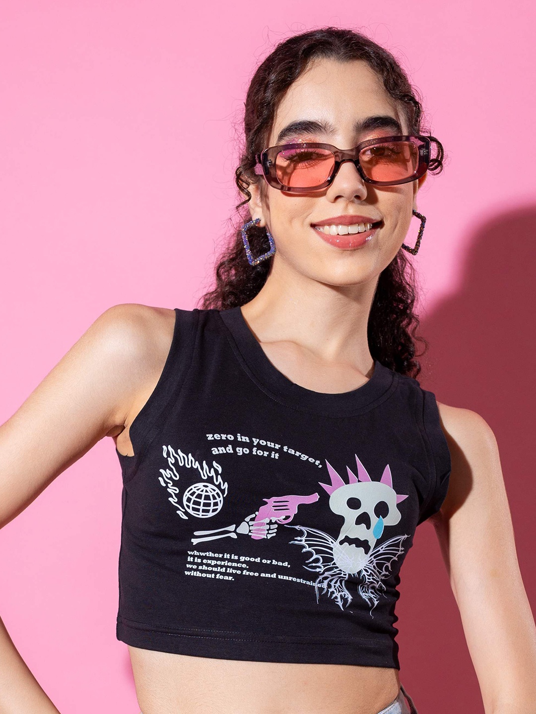 

Stylecast X Hersheinbox Black Graphic Printed Sleeveless Crop Cotton Top
