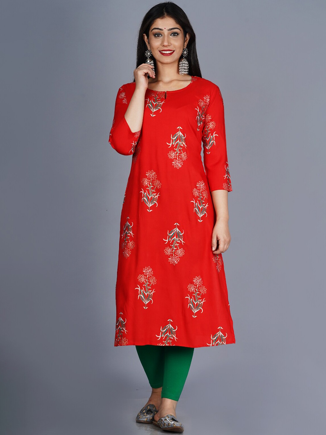 

Bachuu Floral Printed Straight Kurta, Red