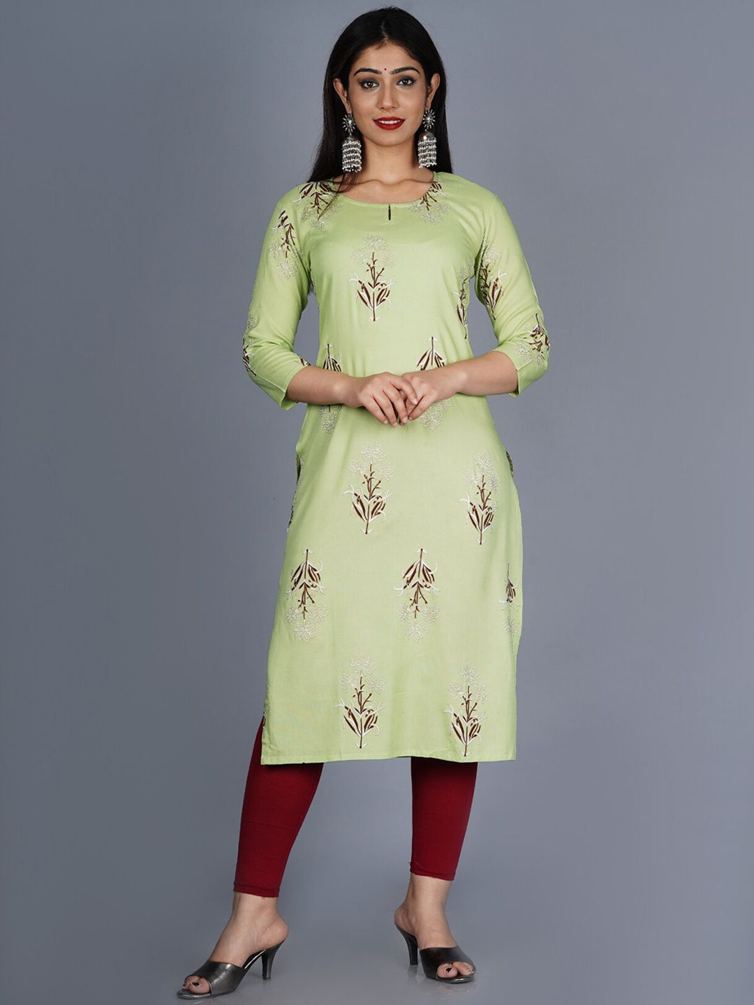 

Bachuu Floral Printed Keyhole Neck Straight Kurta, Green
