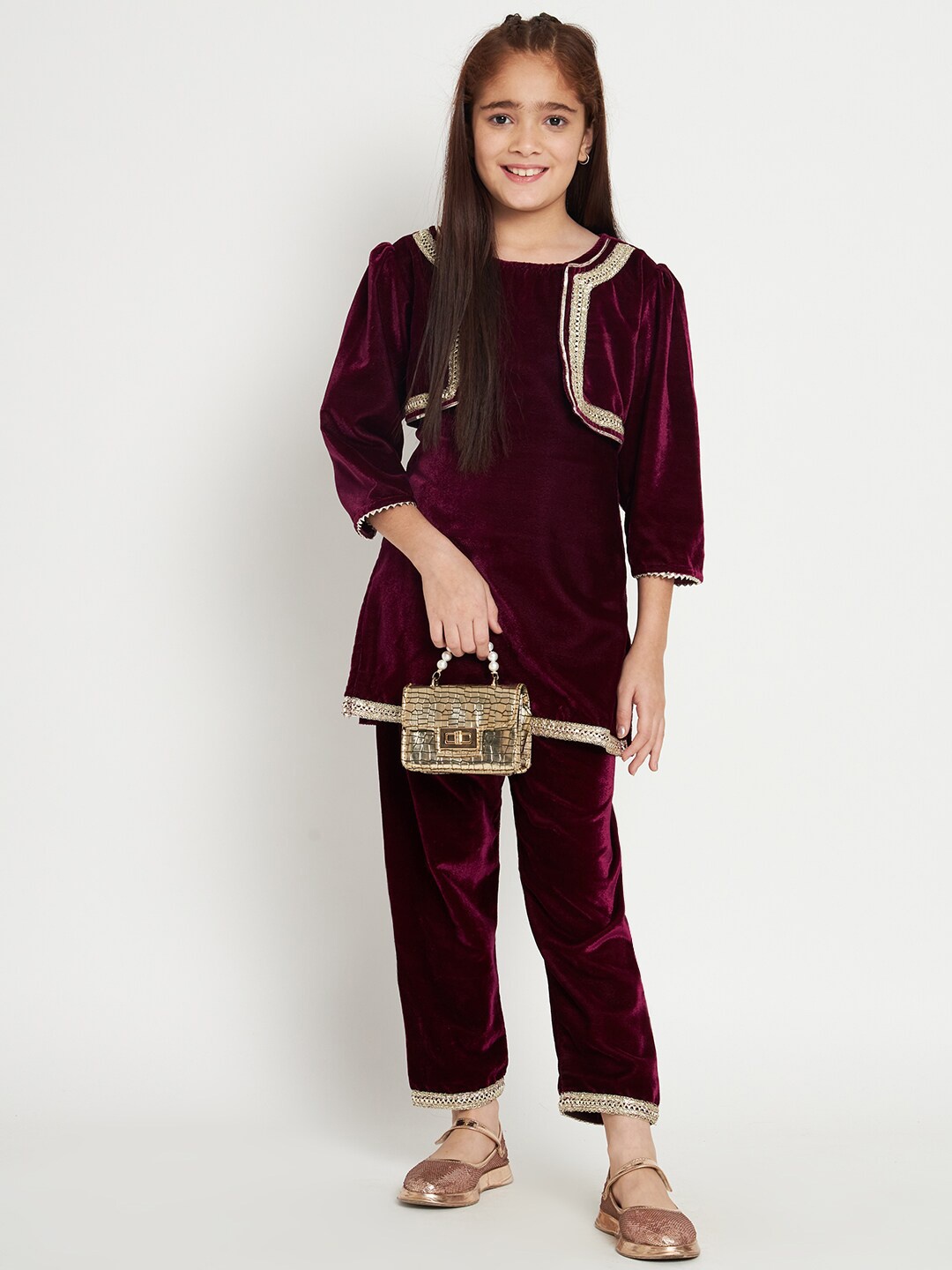 

Readiprint Fashions Girls Regular Gotta Patti Velvet Kurta With Trousers, Violet