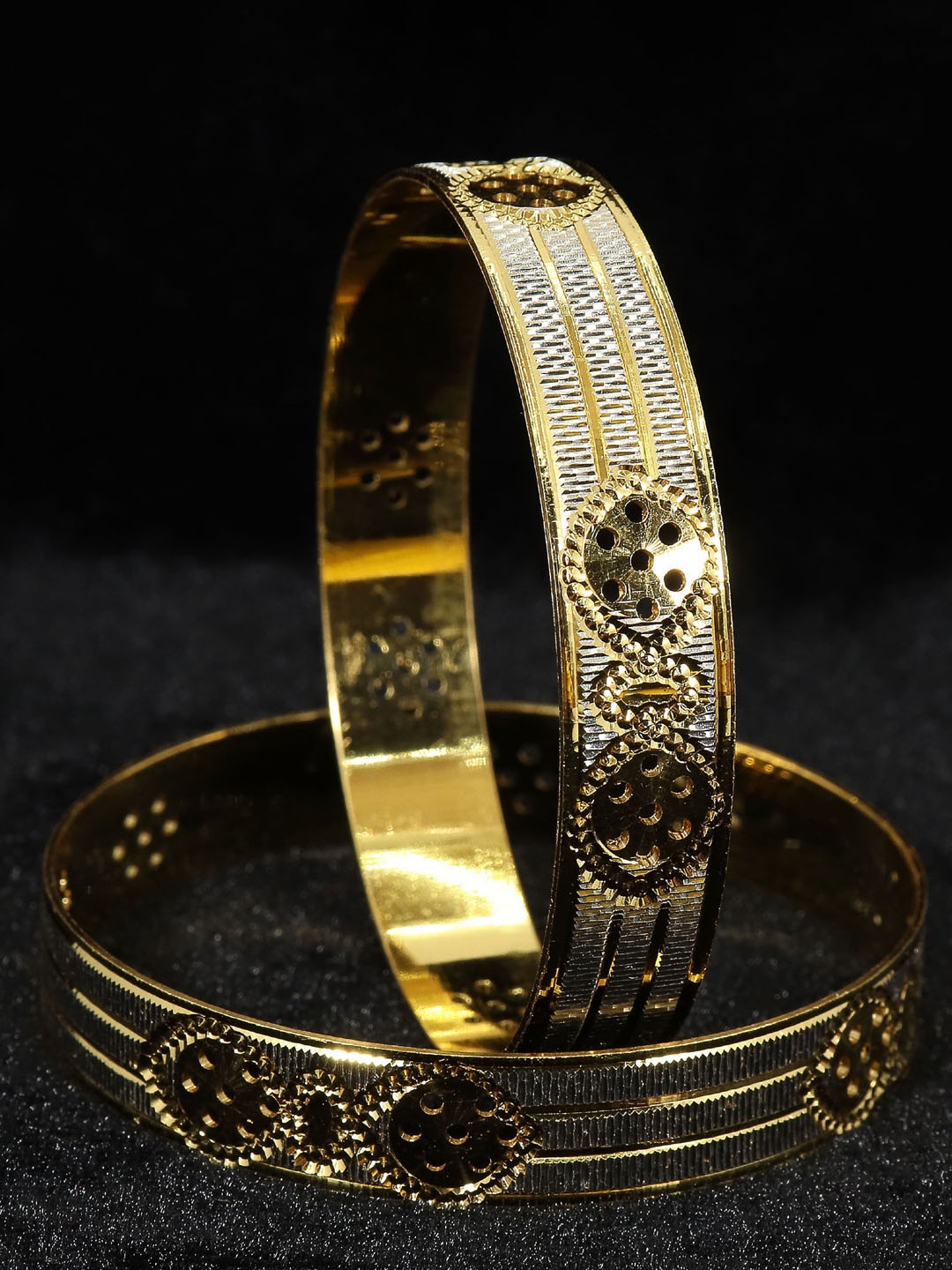 

NMII Set Of 2 Gold-Plated Bangles