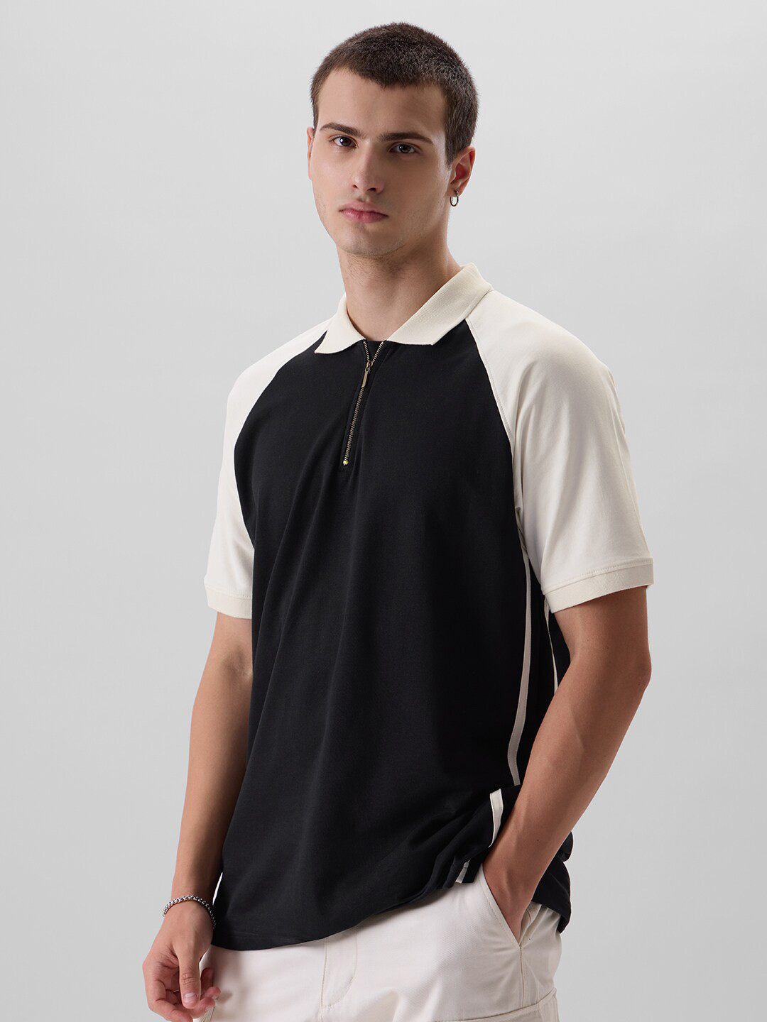 

The Souled Store Black & White Colourblocked Raglan Sleeves Polo Collar Casual T-Shirt