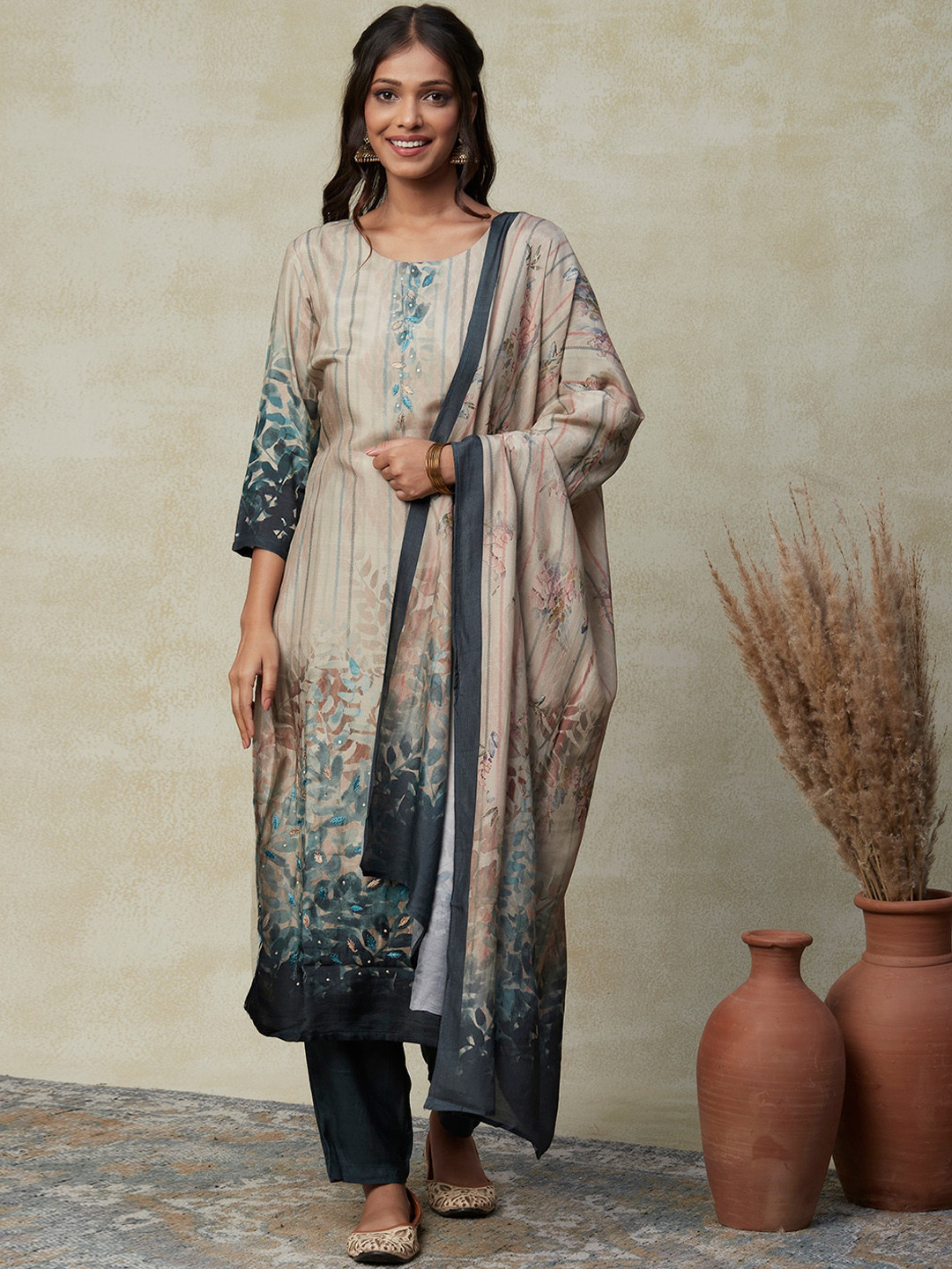 

FASHOR Beige Floral Printed Sequinned Kurta With Trousers & With Dupatta