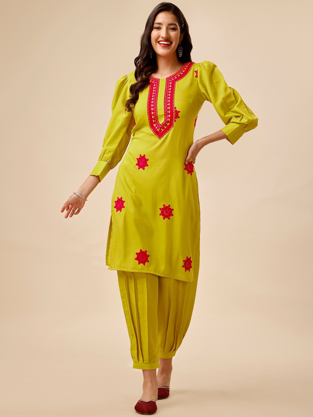 Inddus Yoke Design Regular Kurta with Dhoti Pants, Green