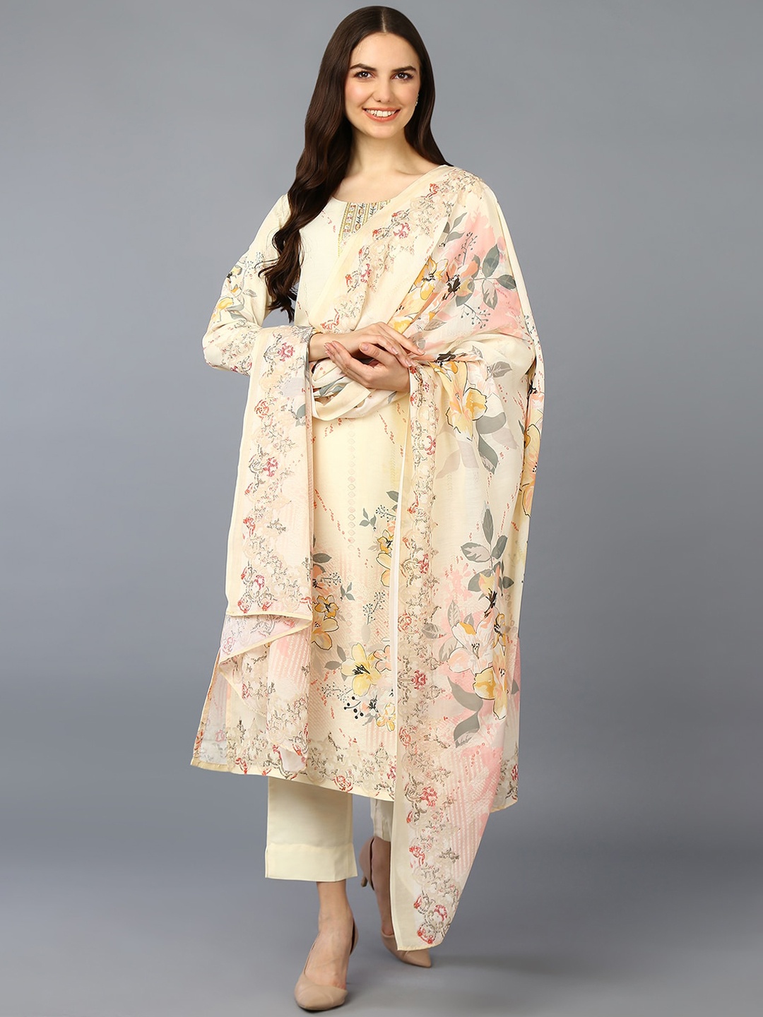 

AHIKA Floral Printed Kurta With Trousers & Dupatta, Yellow
