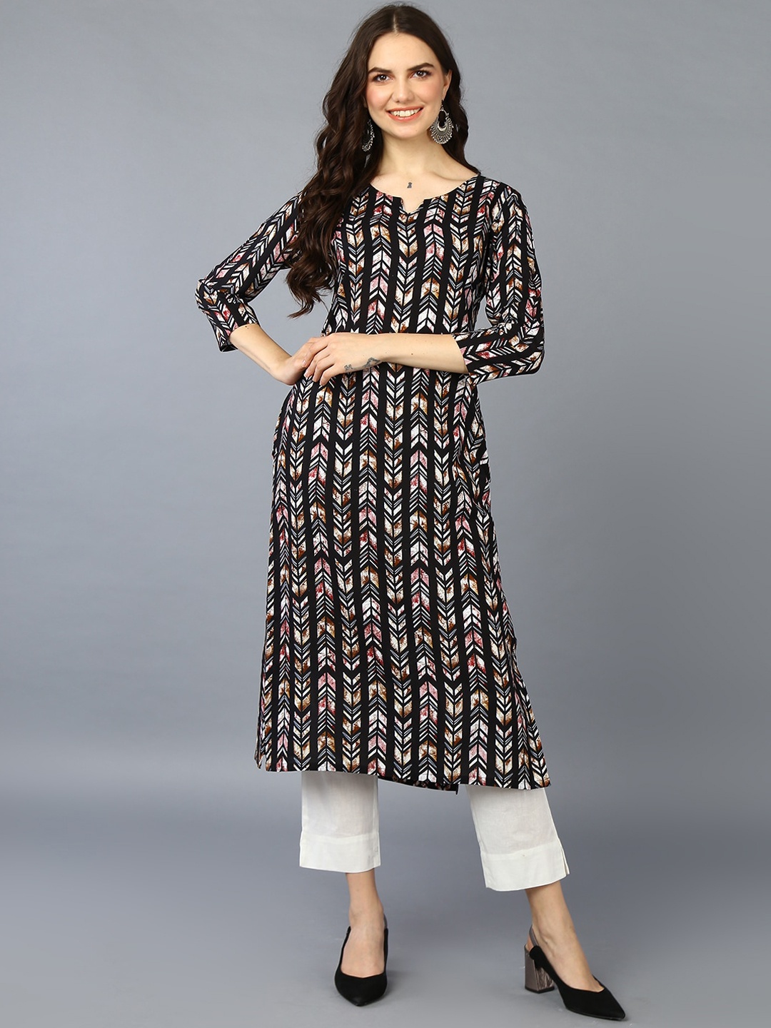 AHIKA Geometric Printed Straight Kurta, Black
