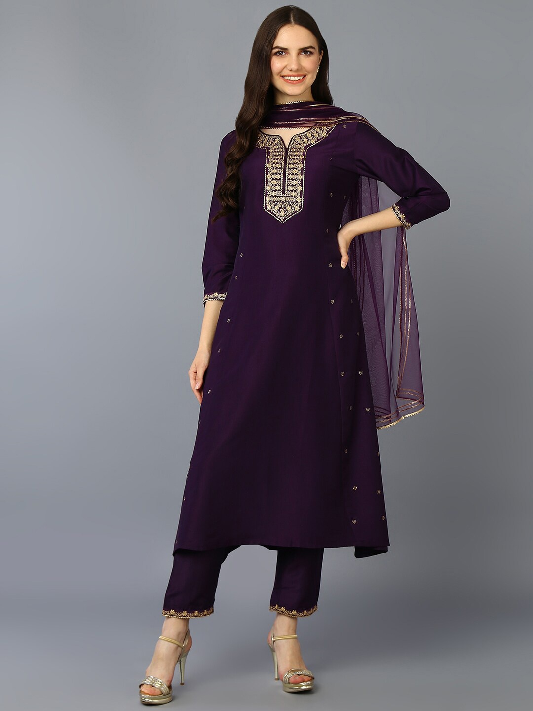 

AHIKA Ethnic Motifs Yoke Design Kurta With Trousers & With Dupatta, Purple