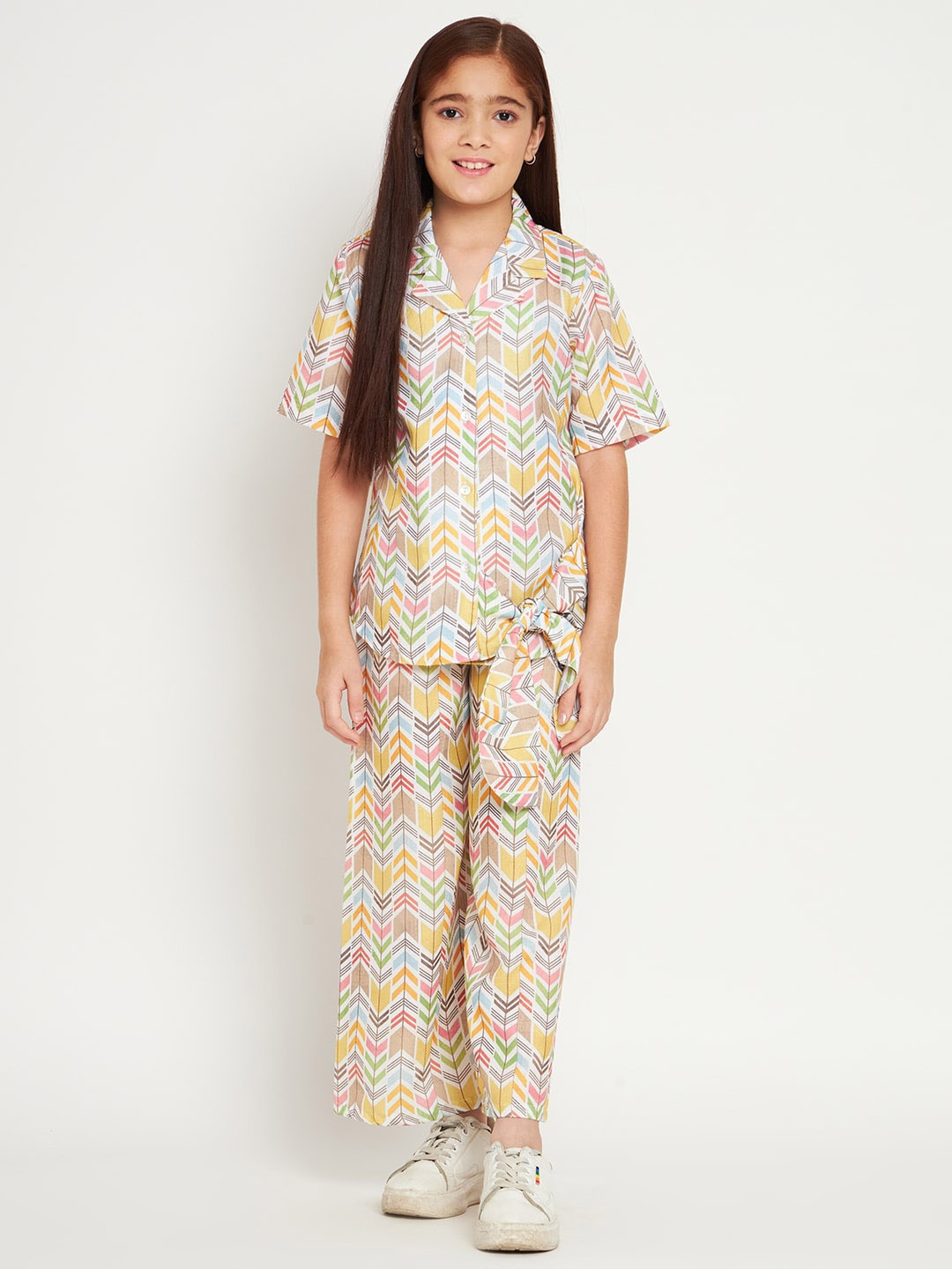 

Readiprint Girls Geometric Printed Pure Cotton Shirt With Trousers, White