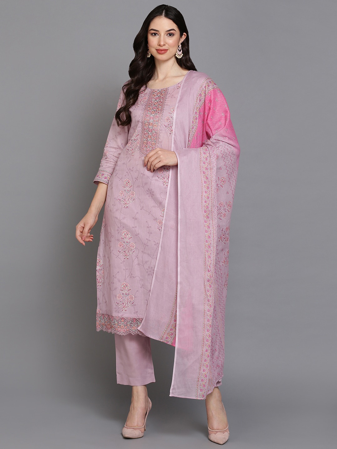 

AHIKA Floral Printed Thread Work Regular Kurta With Trousers & Dupatta, Lavender