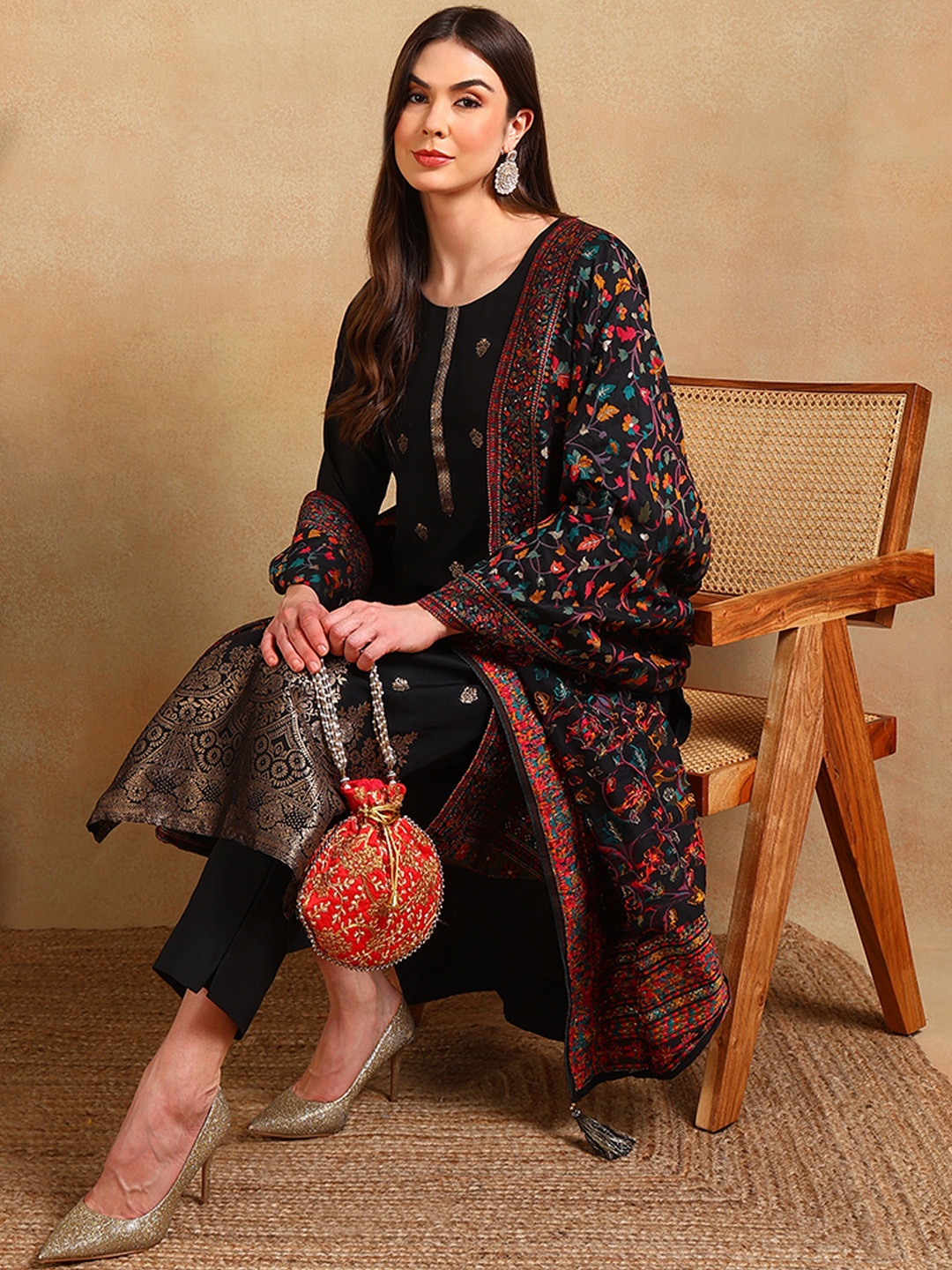 

AHIKA Ethnic Motifs Woven Design Regular Kurta With Trousers & Dupatta, Black
