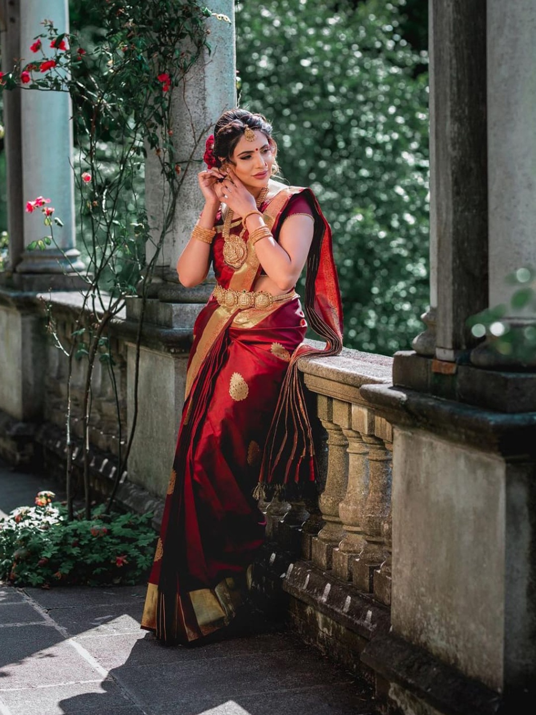 

TIEXA Ethnic Motifs Woven Design Pure Silk Banarasi Saree, Maroon