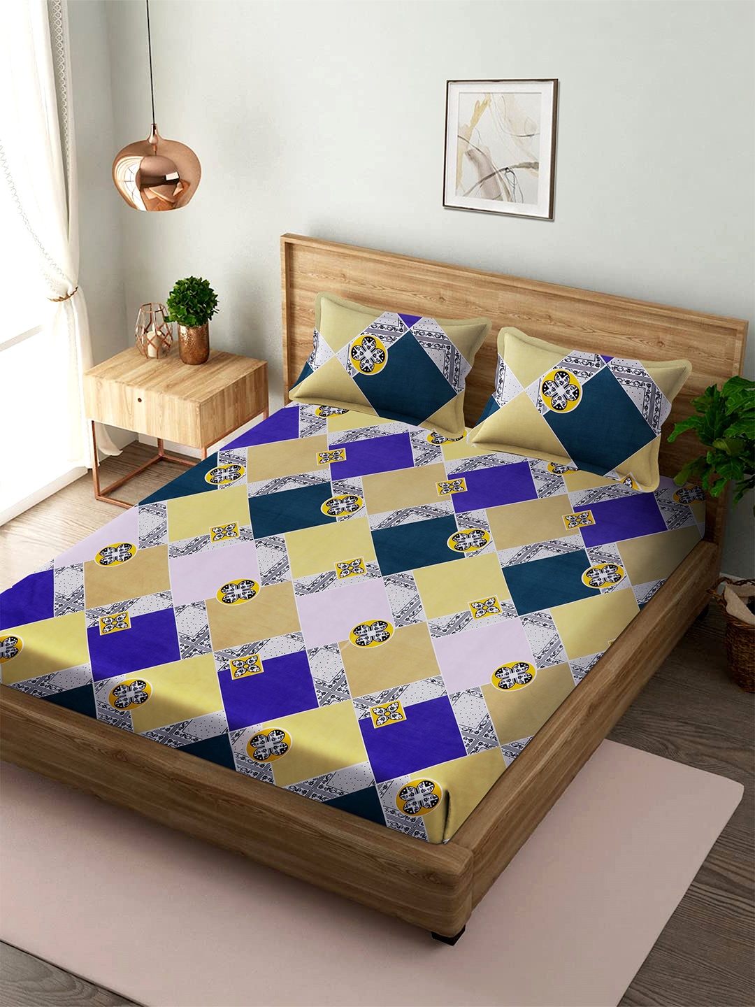 

MODEFE Blue & Yellow Geometric 180 TC Cotton Queen Bedsheet with 2 Pillow Covers