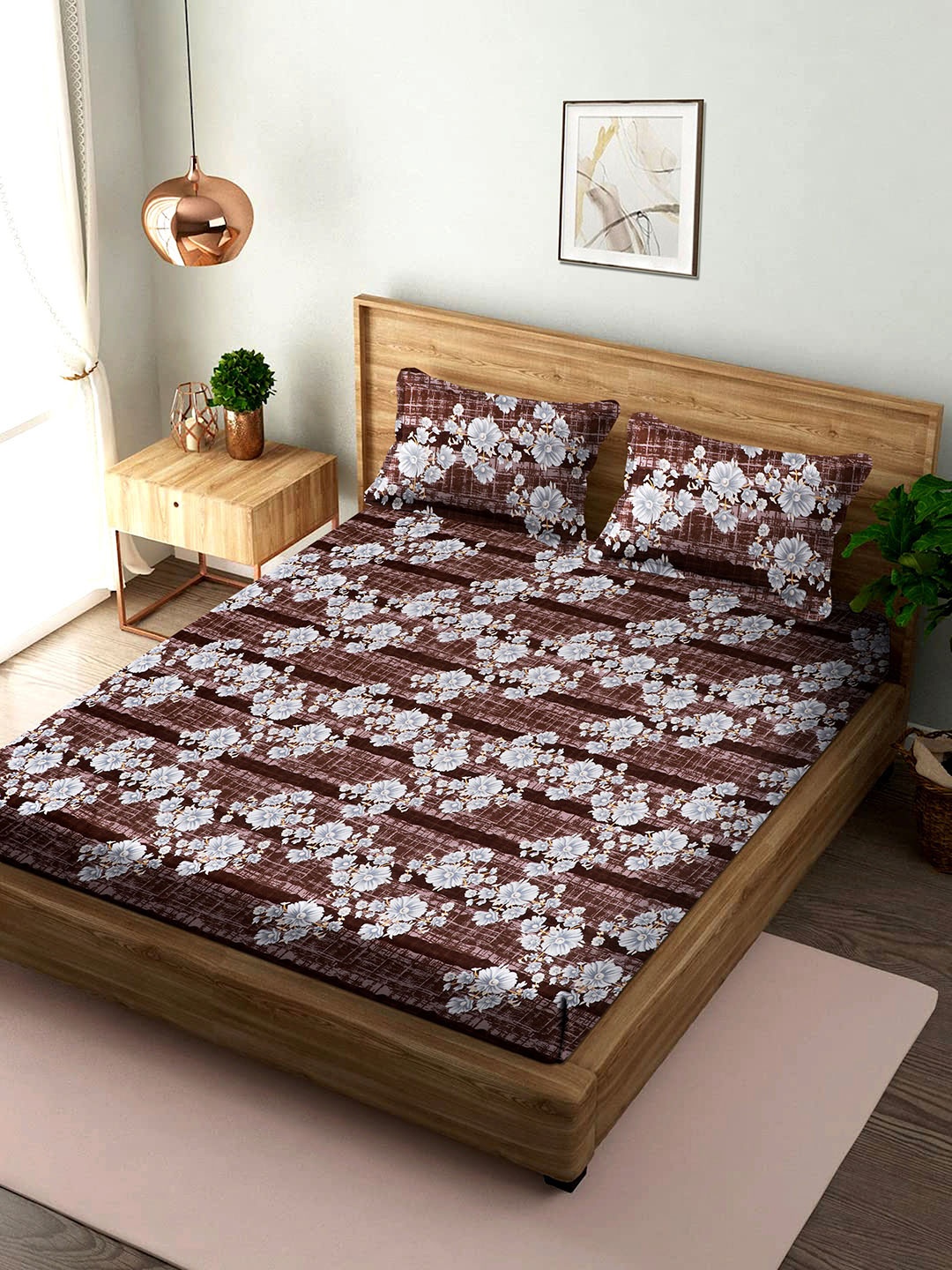 

MODEFE Brown & White Floral 180 TC Cotton Queen Bedsheet with 2 Pillow Covers