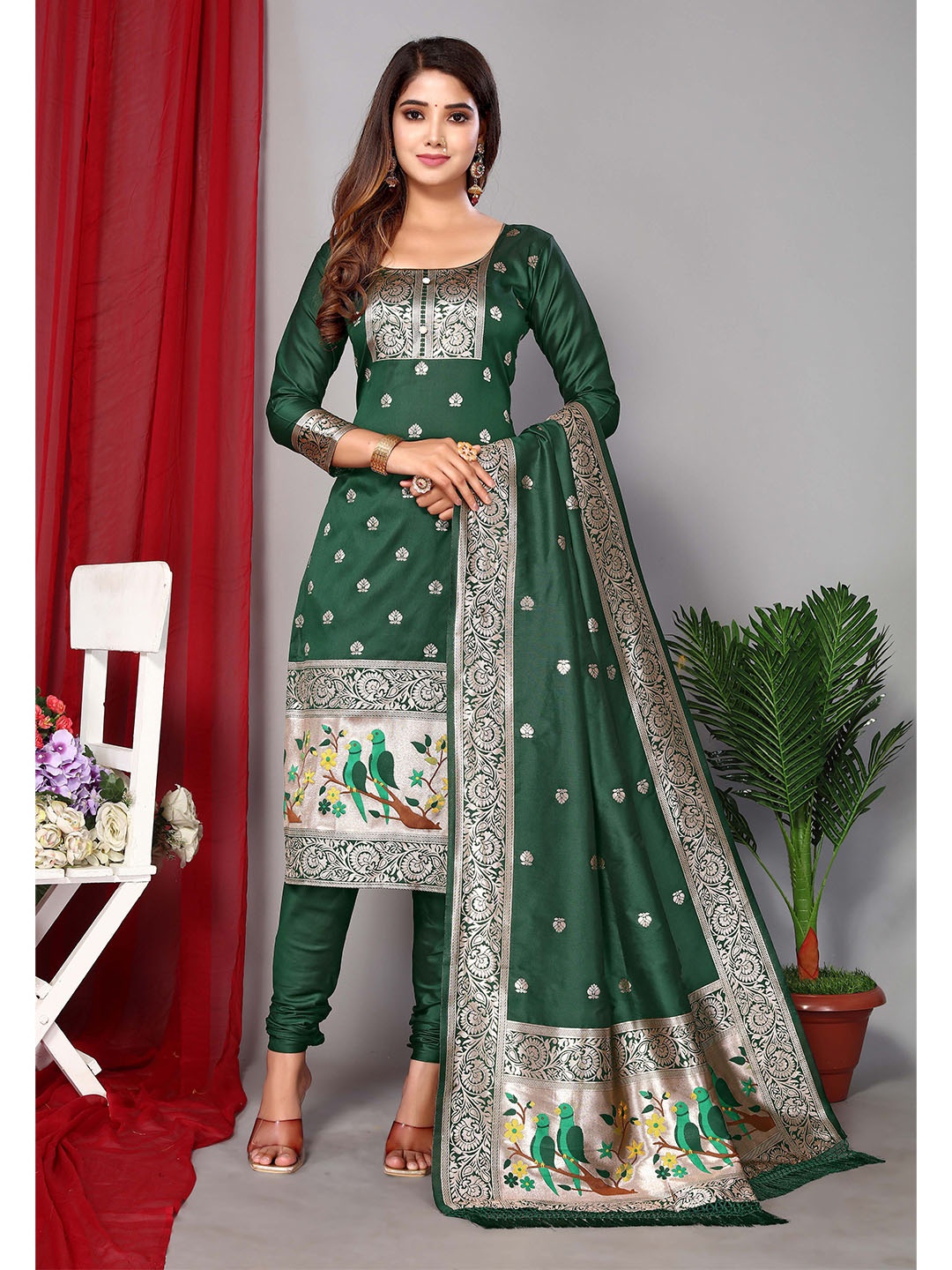 

Ekta Textiles Green & Gold-Toned Unstitched Dress Material