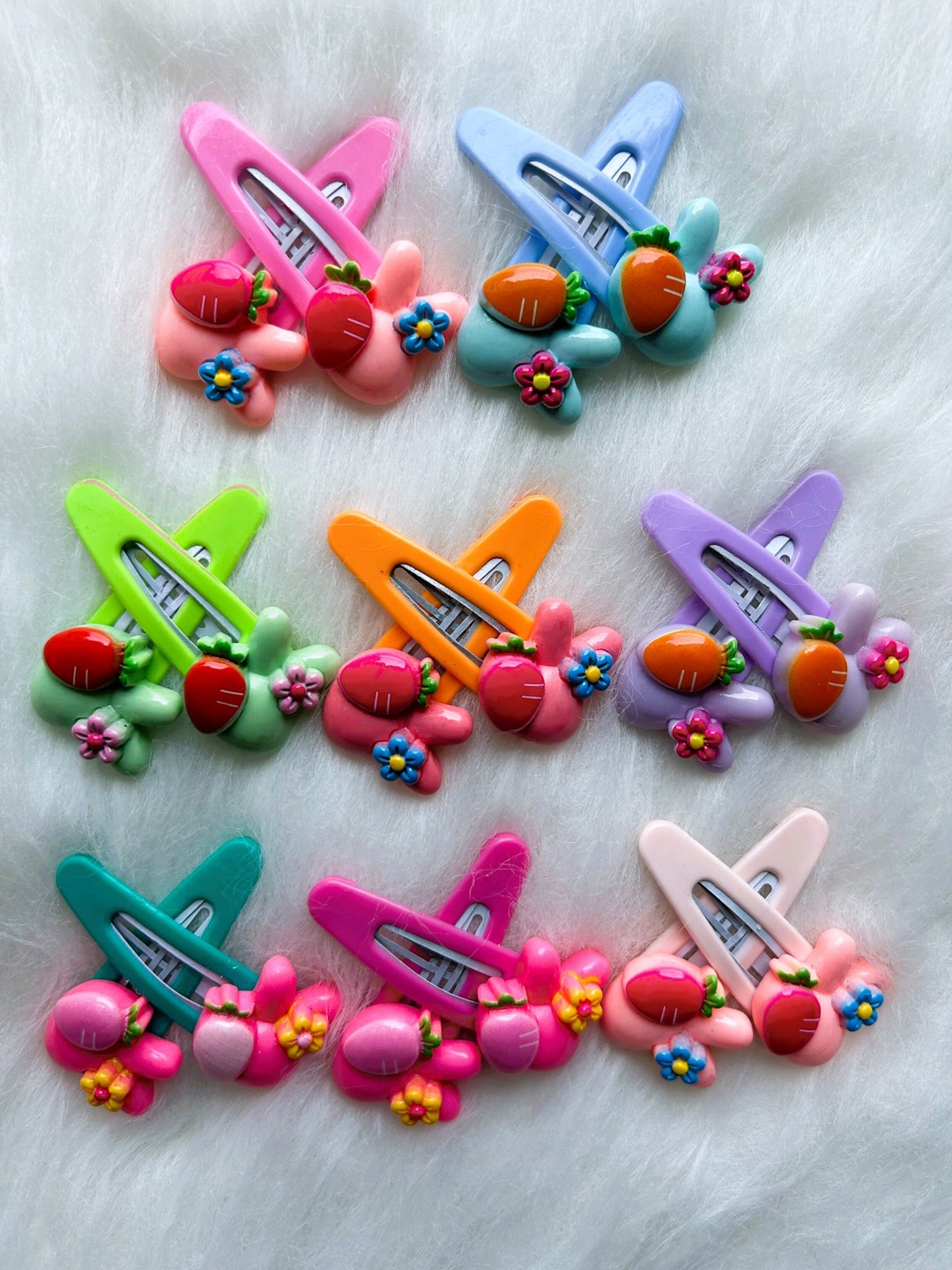 

LYTIX Girls Set Of 16 Bunny Tic Tac Hair Clips, Pink