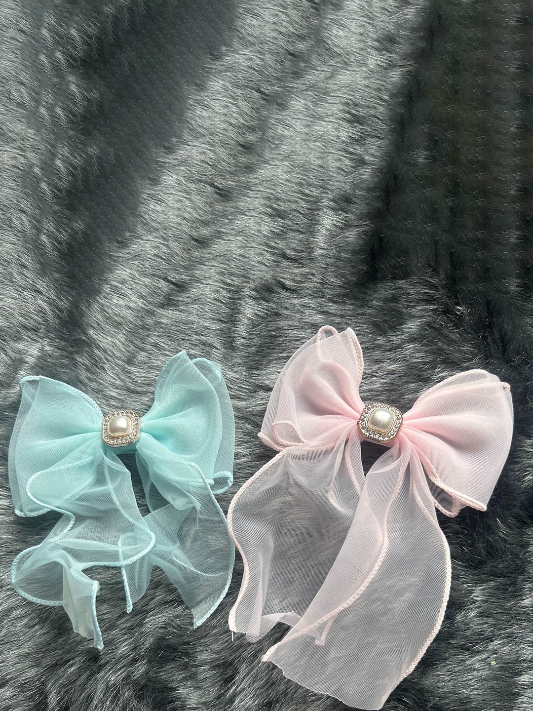 

LYTIX Girls Set of 2 Bow-Shaped French Barrettes, Turquoise blue
